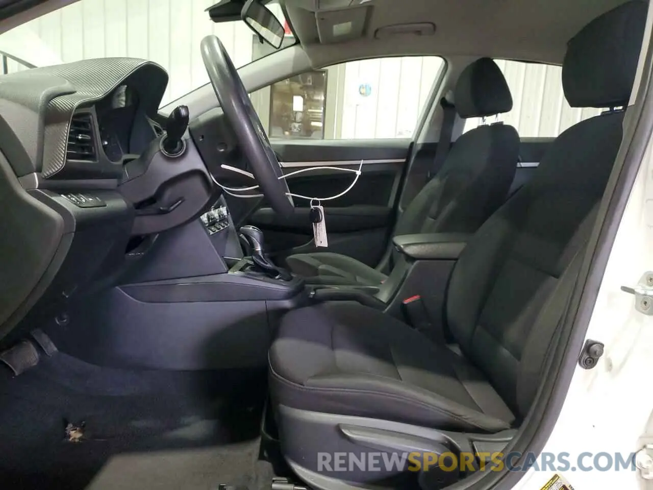 7 Фотография поврежденного автомобиля 5NPD84LF7LH583675 HYUNDAI ELANTRA 2020