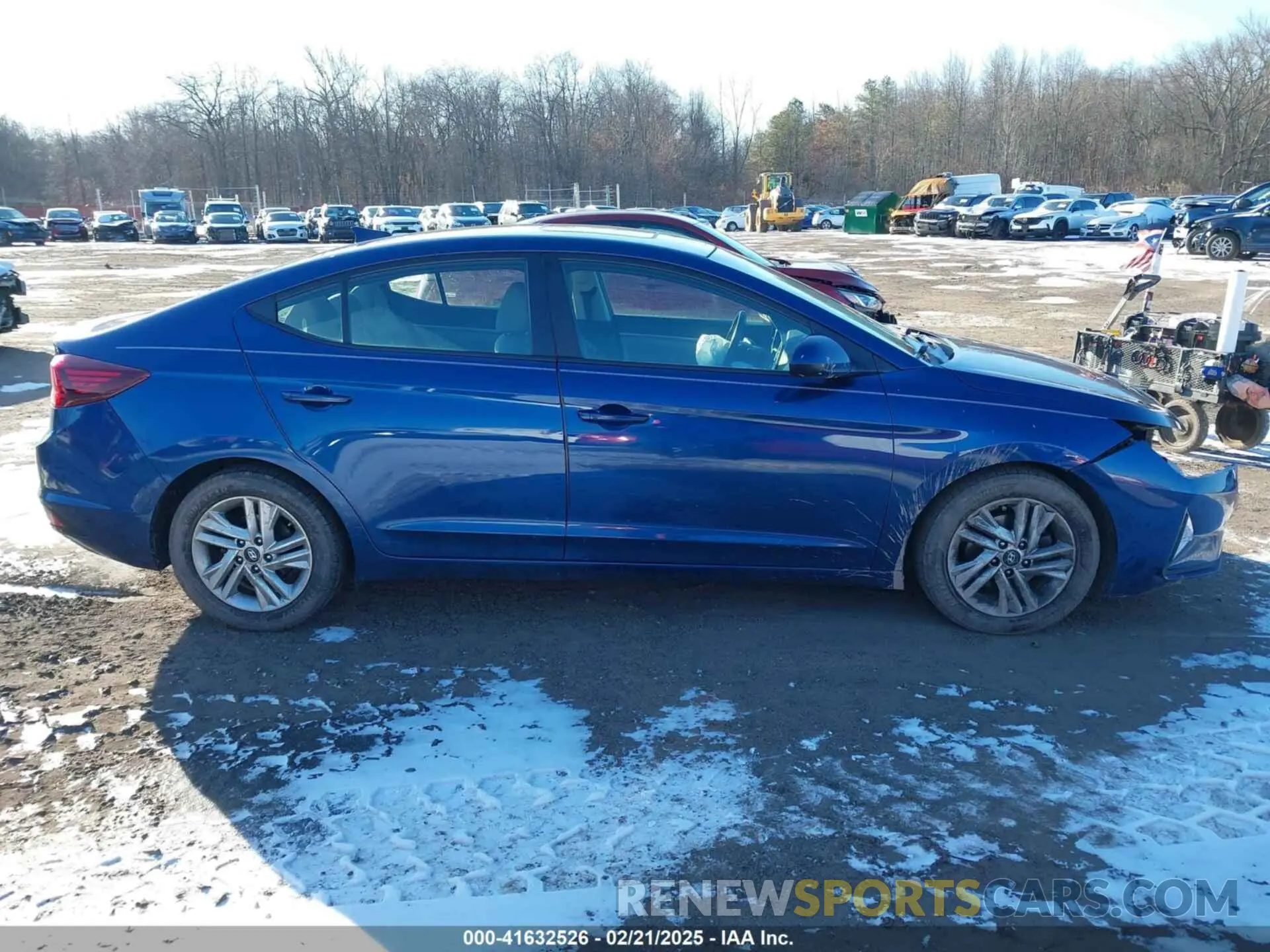 13 Photograph of a damaged car 5NPD84LF7LH587645 HYUNDAI ELANTRA 2020