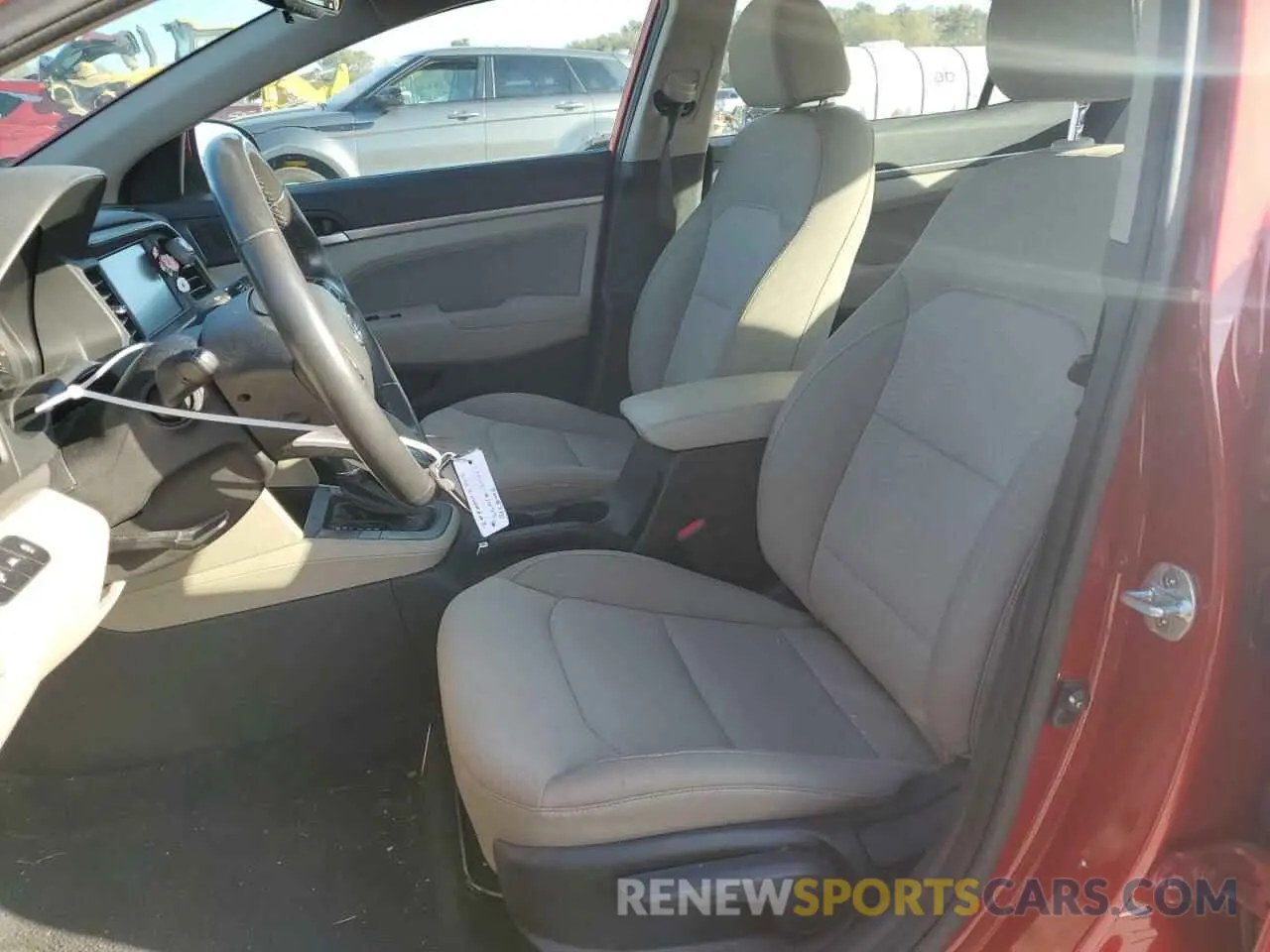 7 Photograph of a damaged car 5NPD84LF7LH603522 HYUNDAI ELANTRA 2020
