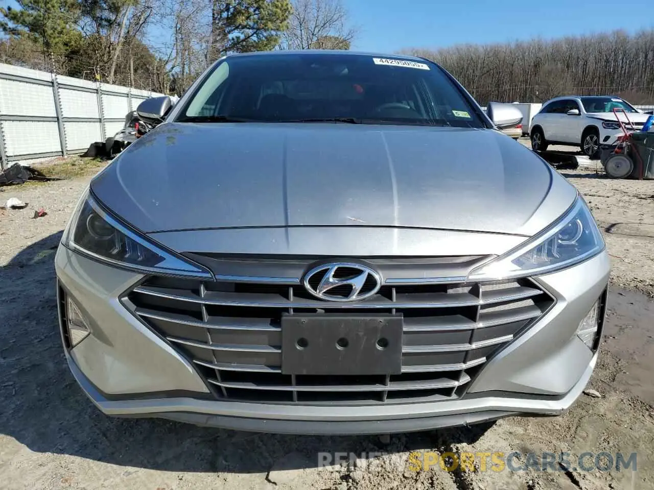 5 Photograph of a damaged car 5NPD84LF7LH606744 HYUNDAI ELANTRA 2020