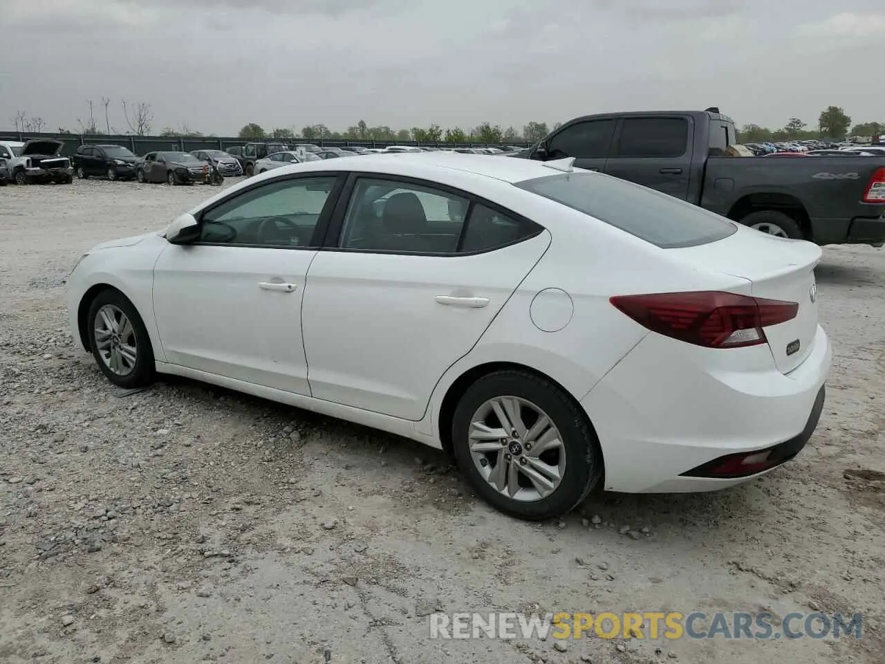 2 Photograph of a damaged car 5NPD84LF7LH624242 HYUNDAI ELANTRA 2020