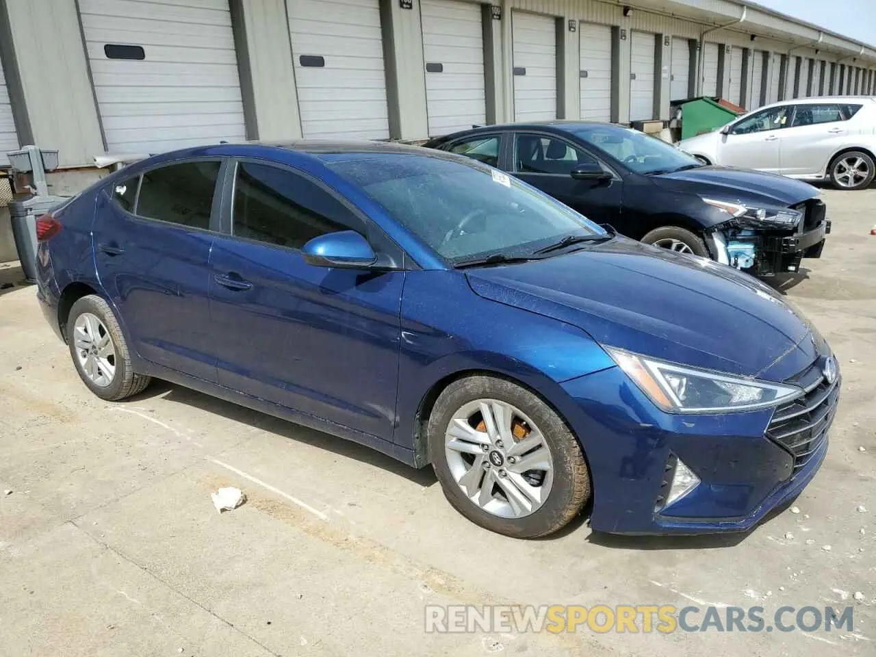 4 Photograph of a damaged car 5NPD84LF8LH526742 HYUNDAI ELANTRA 2020
