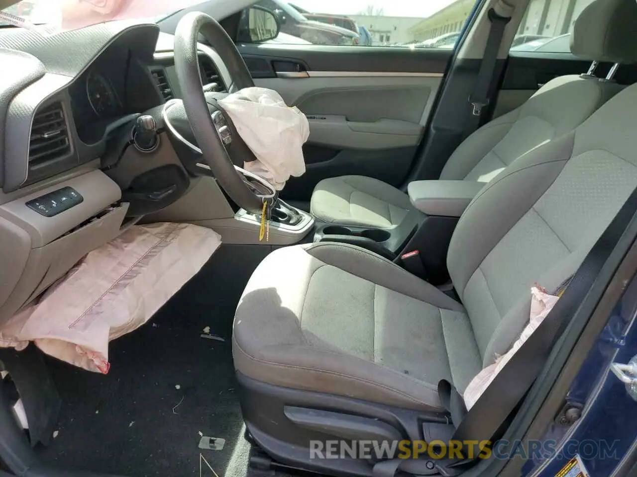 7 Photograph of a damaged car 5NPD84LF8LH526742 HYUNDAI ELANTRA 2020
