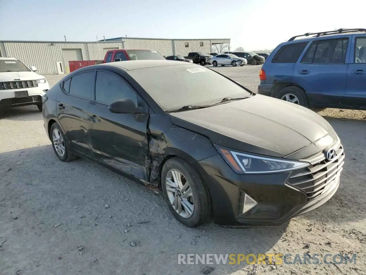 4 Photograph of a damaged car 5NPD84LF8LH578890 HYUNDAI ELANTRA 2020