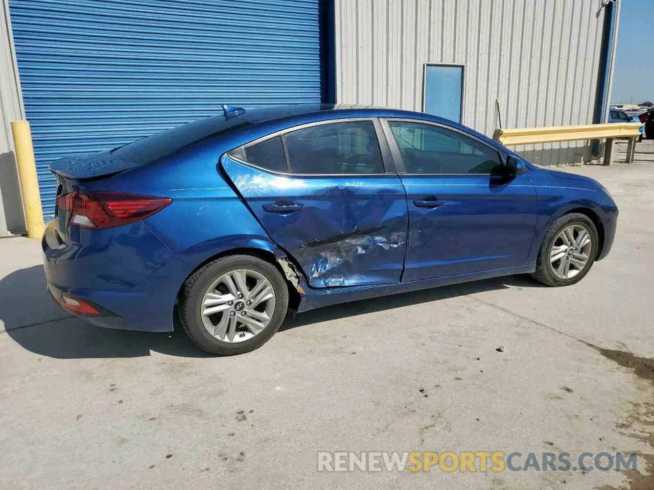 3 Фотография поврежденного автомобиля 5NPD84LF8LH588478 HYUNDAI ELANTRA 2020