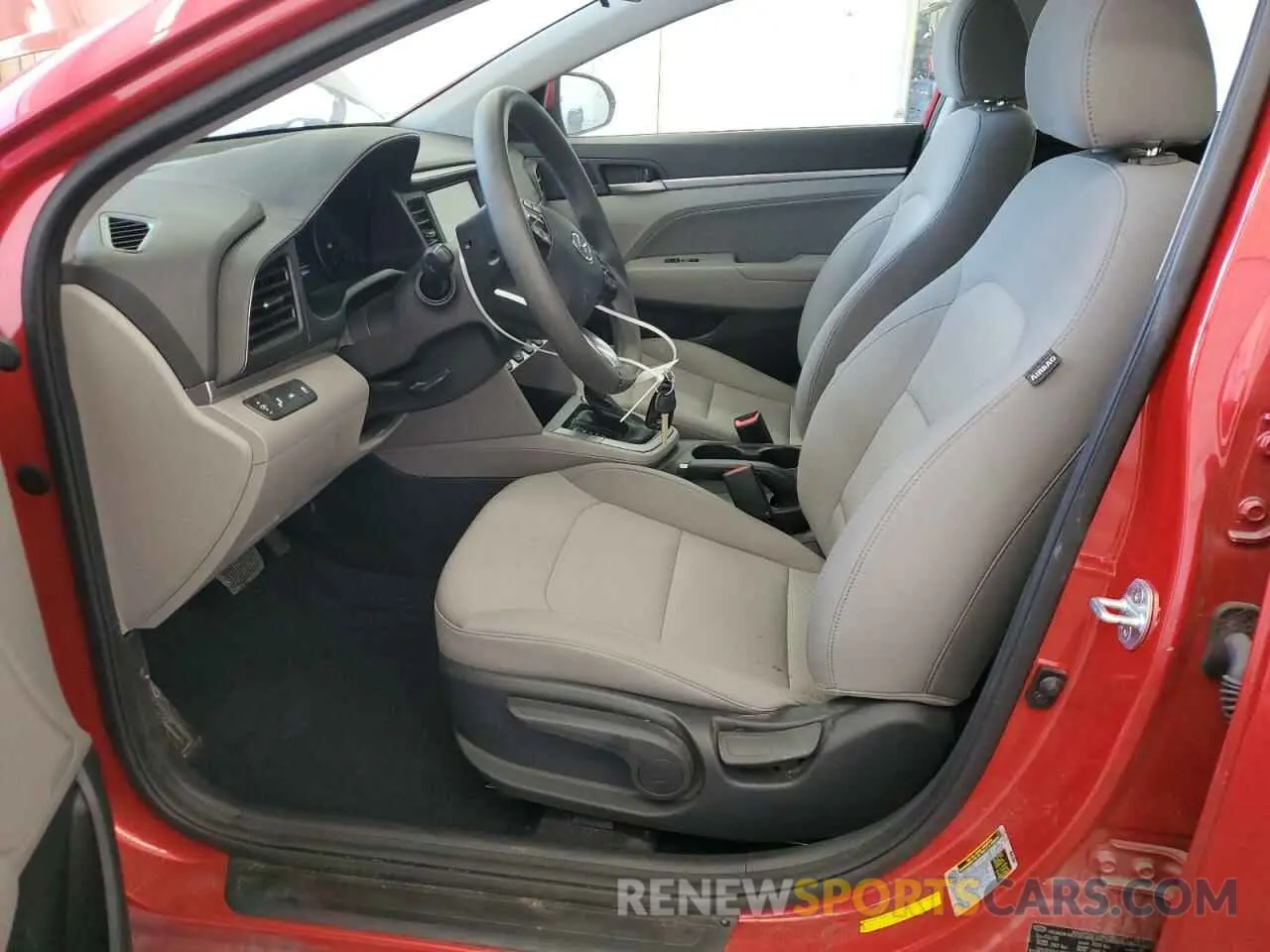 7 Photograph of a damaged car 5NPD84LF8LH601889 HYUNDAI ELANTRA 2020