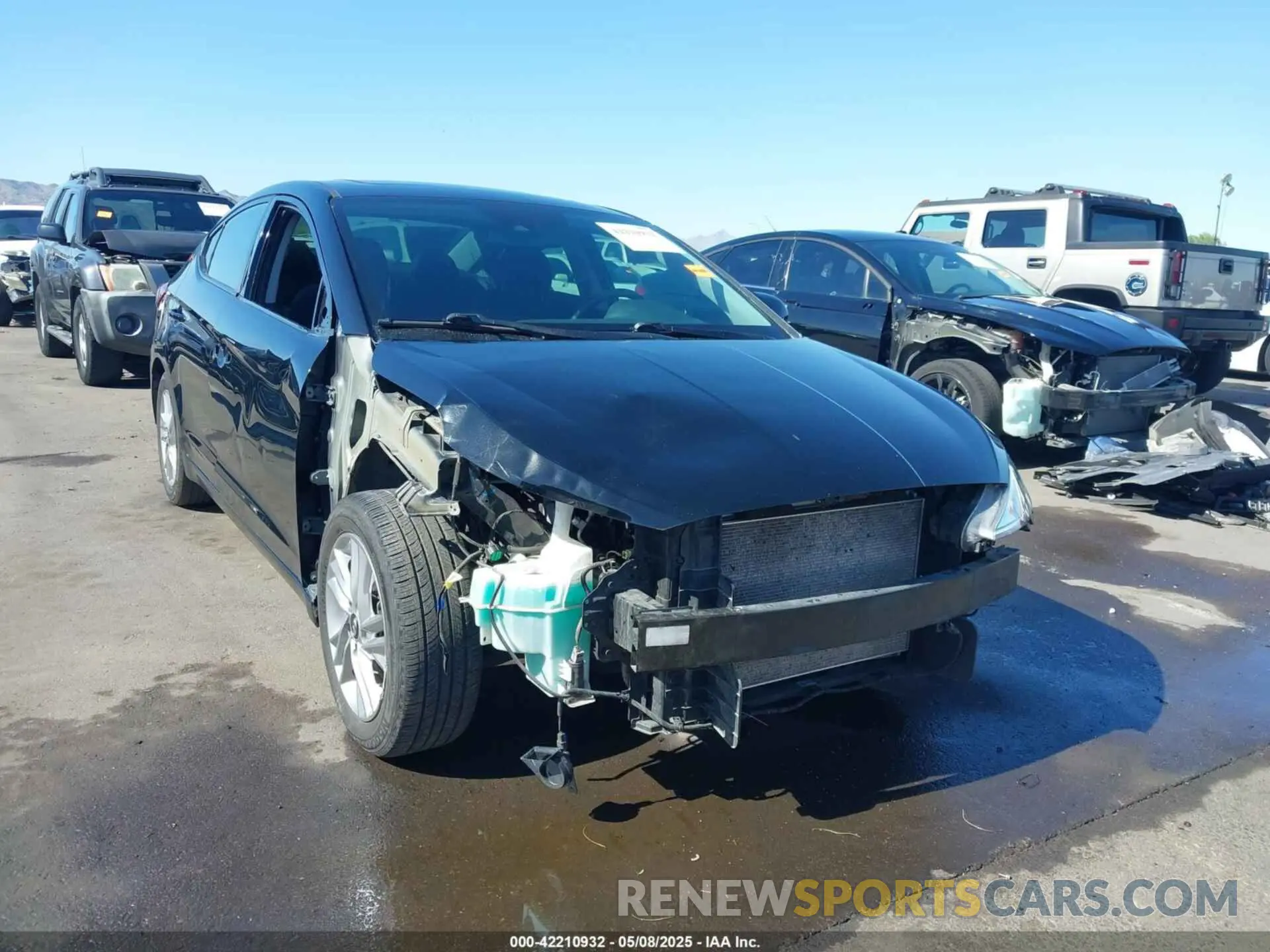 6 Photograph of a damaged car 5NPD84LF8LH605828 HYUNDAI ELANTRA 2020