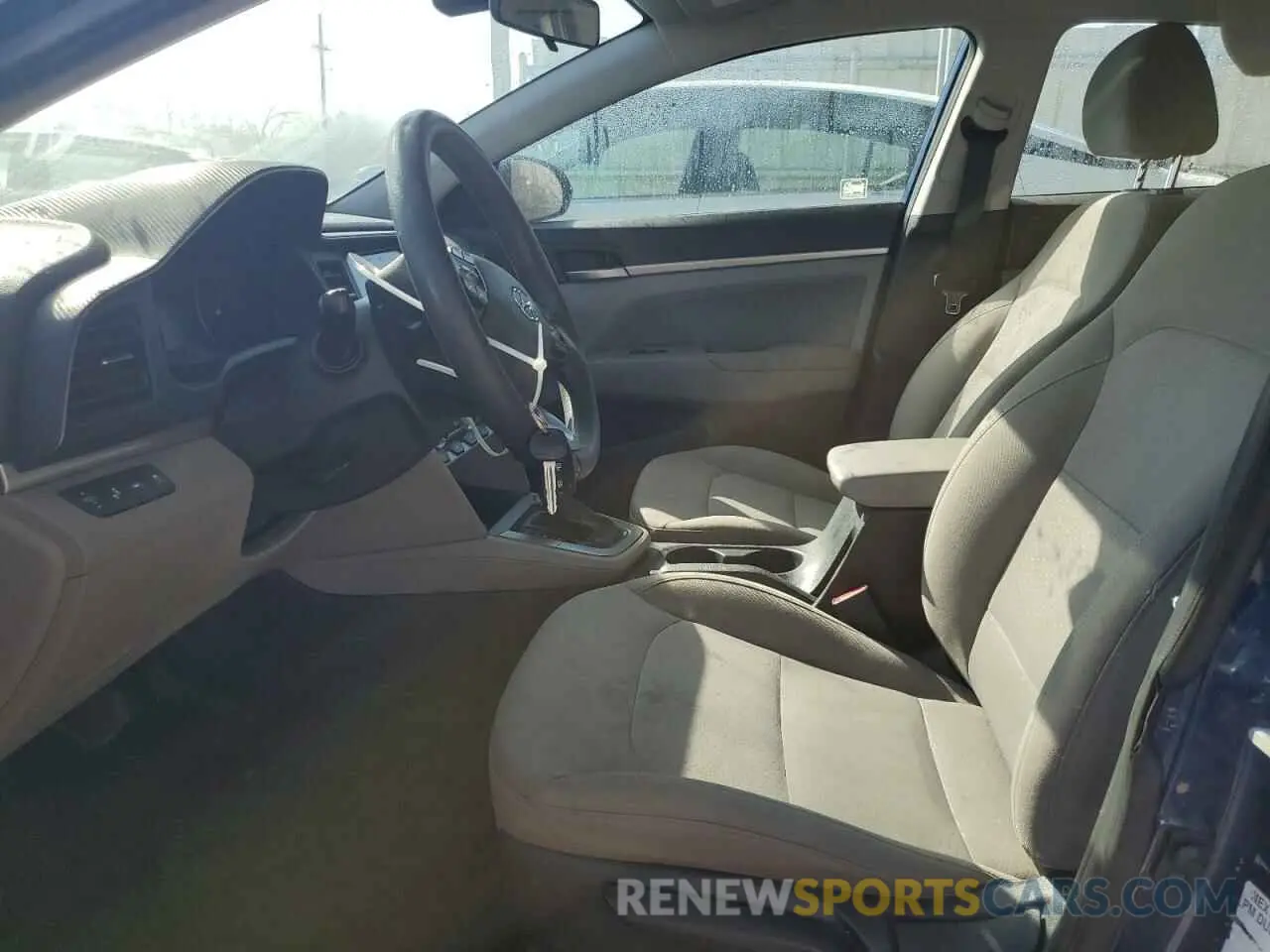 7 Photograph of a damaged car 5NPD84LF9LH569678 HYUNDAI ELANTRA 2020