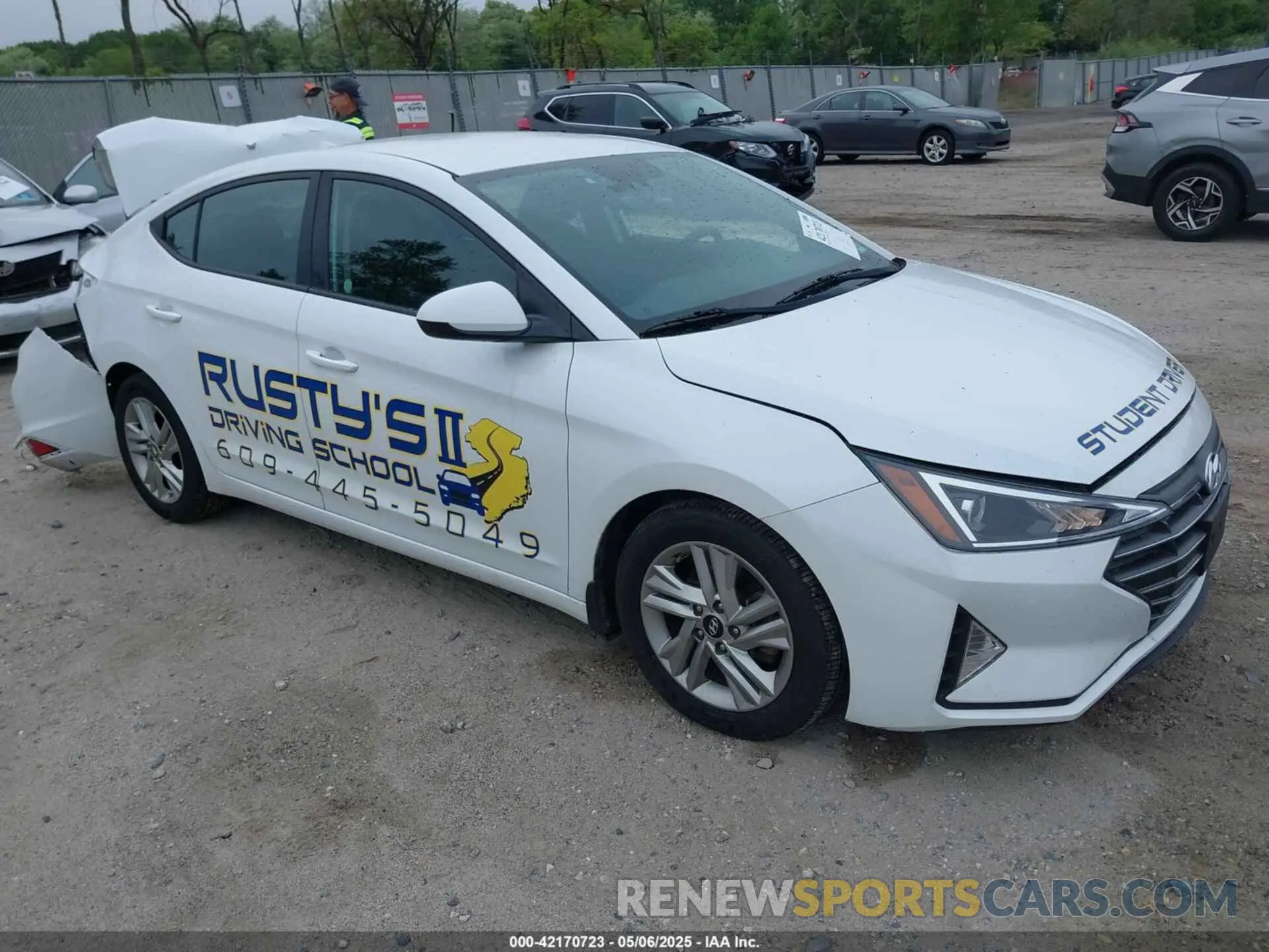 1 Photograph of a damaged car 5NPD84LF9LH599246 HYUNDAI ELANTRA 2020