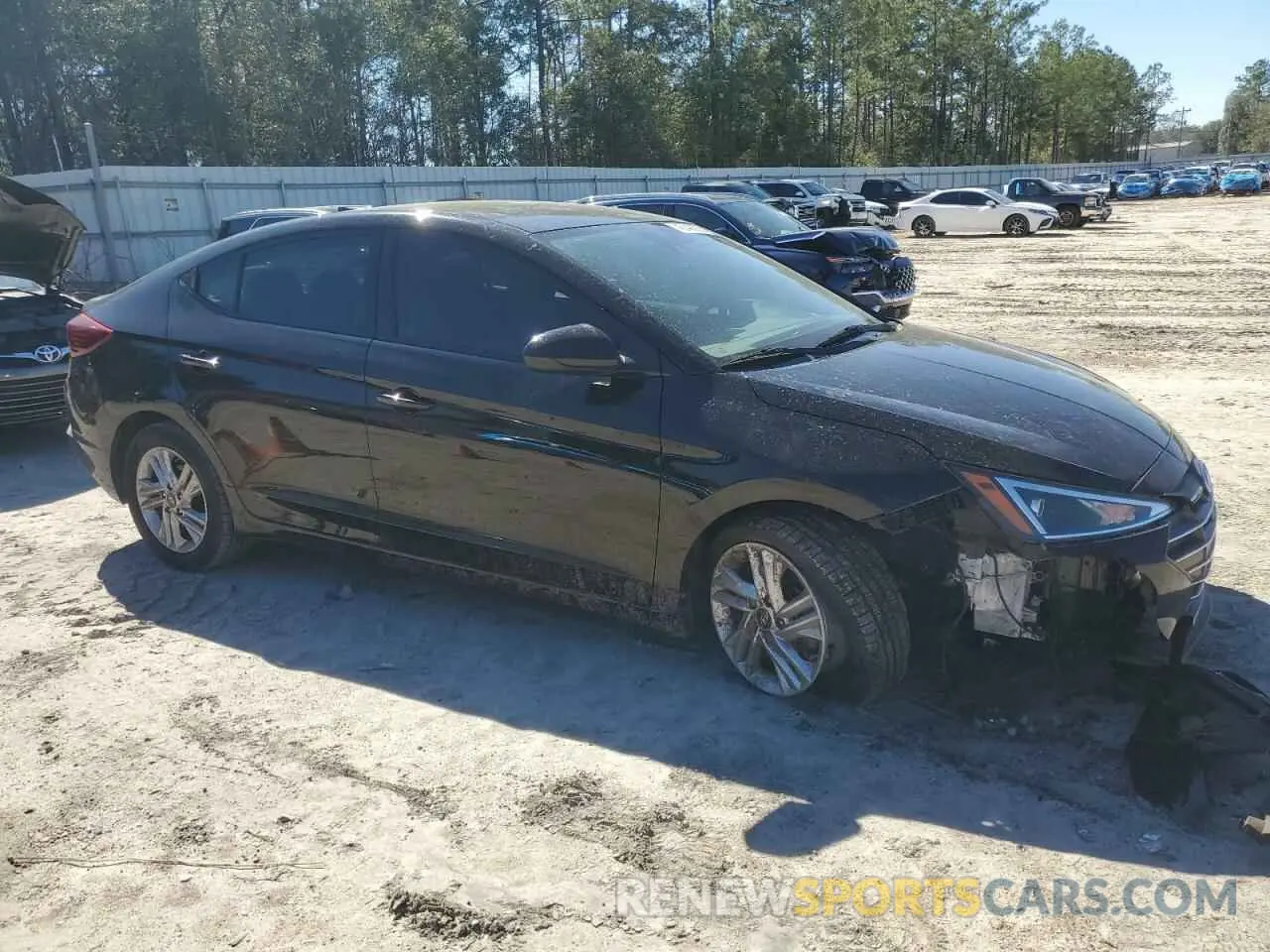 4 Фотография поврежденного автомобиля 5NPD84LF9LH608639 HYUNDAI ELANTRA 2020