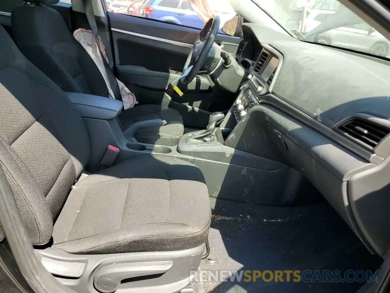 7 Фотография поврежденного автомобиля 5NPD84LF9LH612948 HYUNDAI ELANTRA 2020