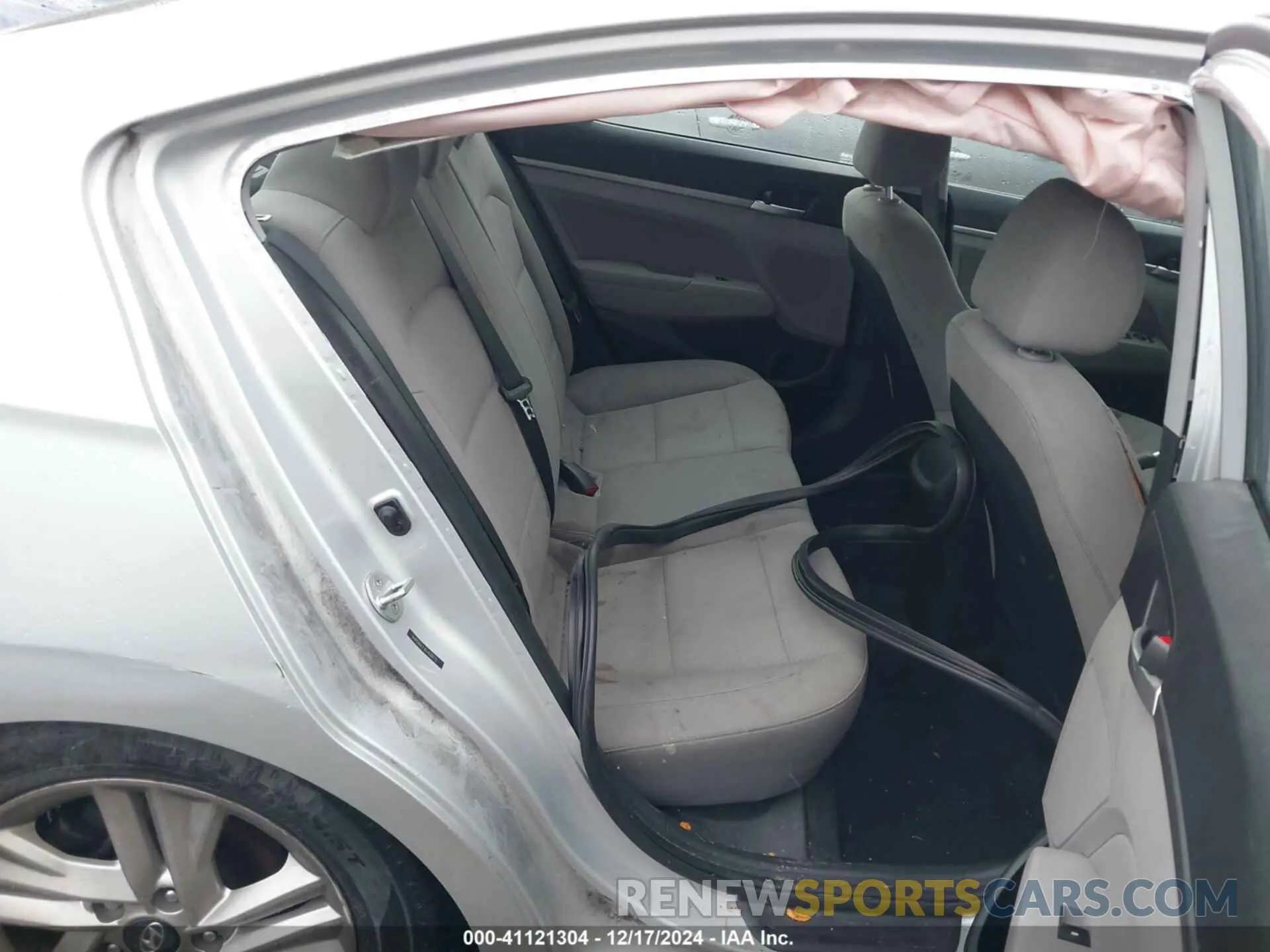 8 Фотография поврежденного автомобиля 5NPD84LFXLH508775 HYUNDAI ELANTRA 2020