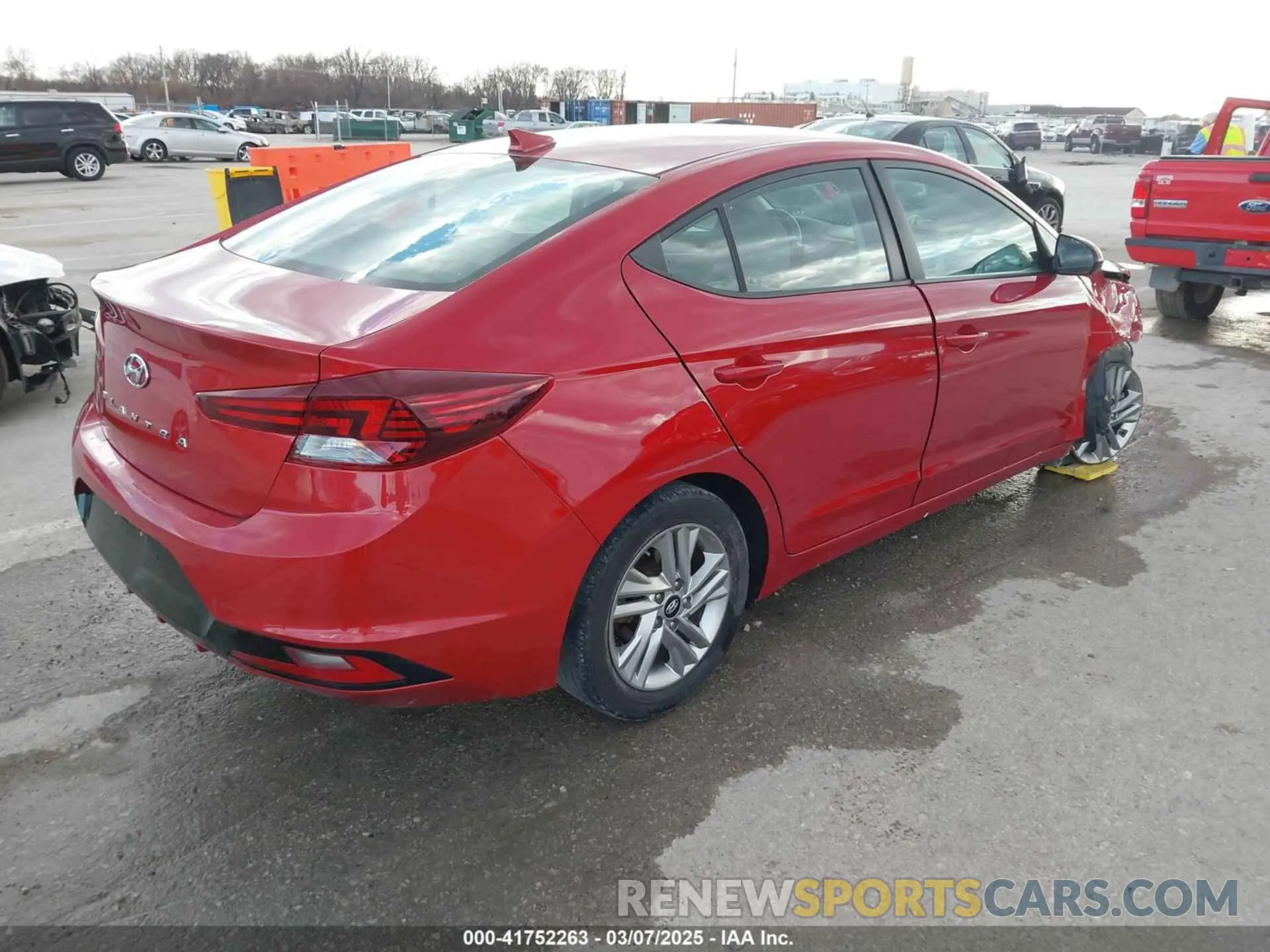 4 Фотография поврежденного автомобиля 5NPD84LFXLH534776 HYUNDAI ELANTRA 2020