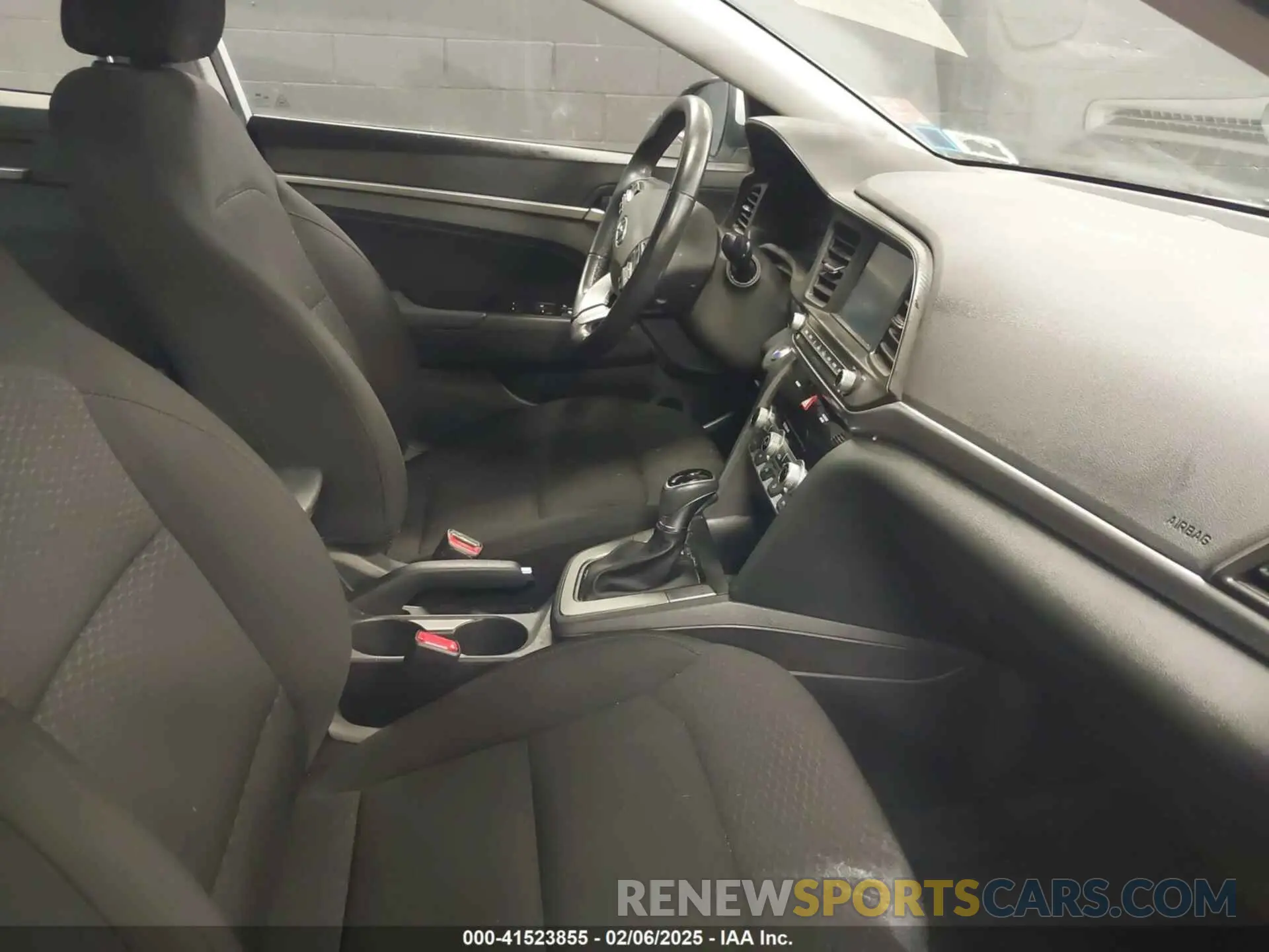 5 Фотография поврежденного автомобиля 5NPD84LFXLH537323 HYUNDAI ELANTRA 2020