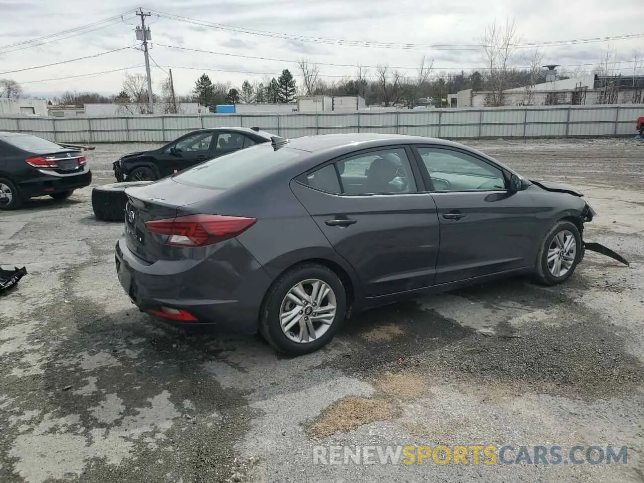 3 Photograph of a damaged car 5NPD84LFXLH555742 HYUNDAI ELANTRA 2020