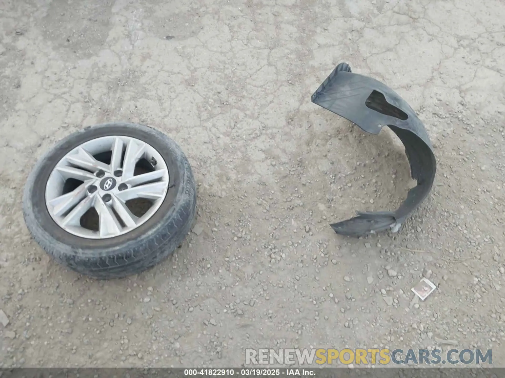 11 Photograph of a damaged car 5NPD84LFXLH557474 HYUNDAI ELANTRA 2020