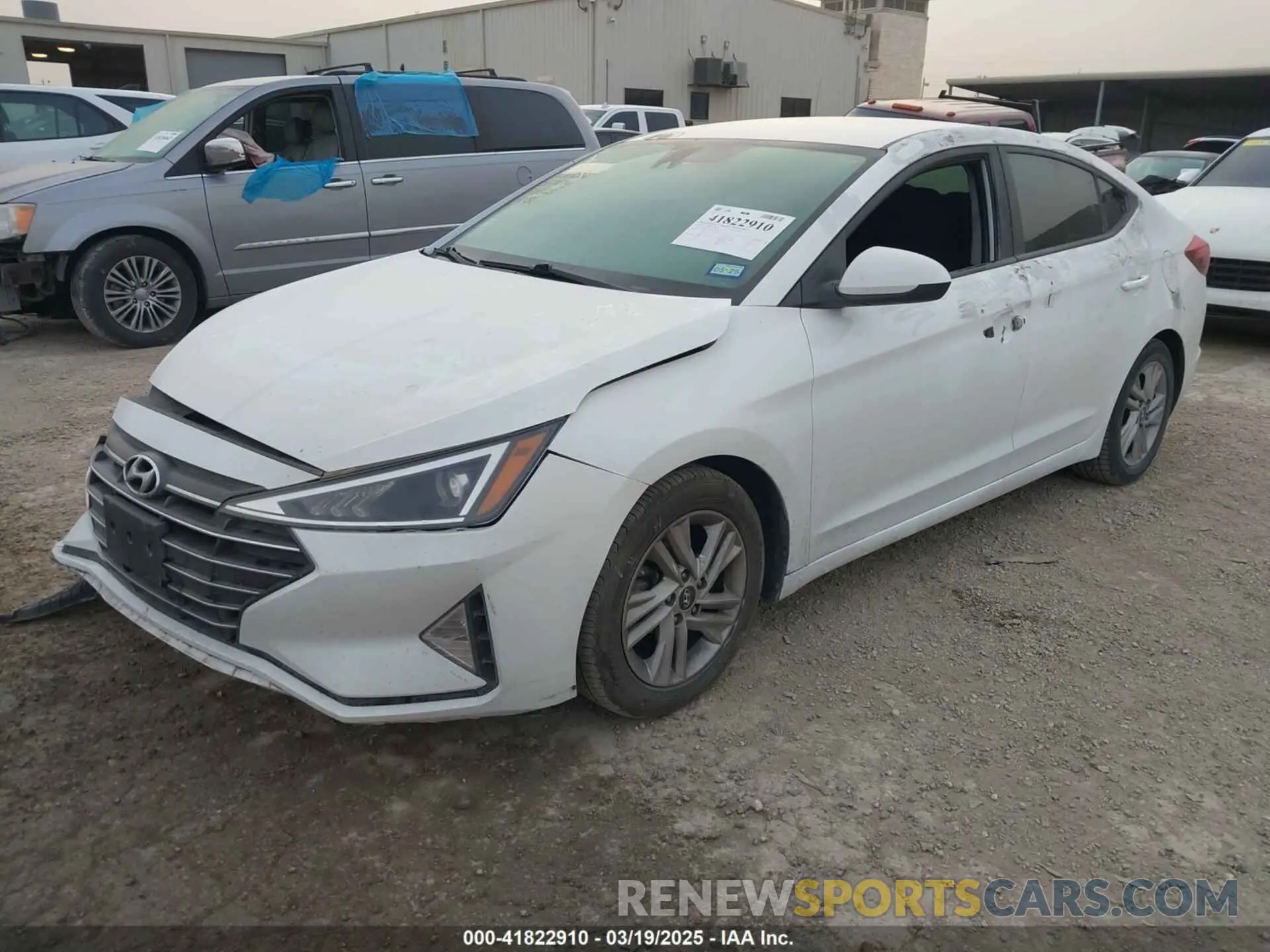 2 Photograph of a damaged car 5NPD84LFXLH557474 HYUNDAI ELANTRA 2020