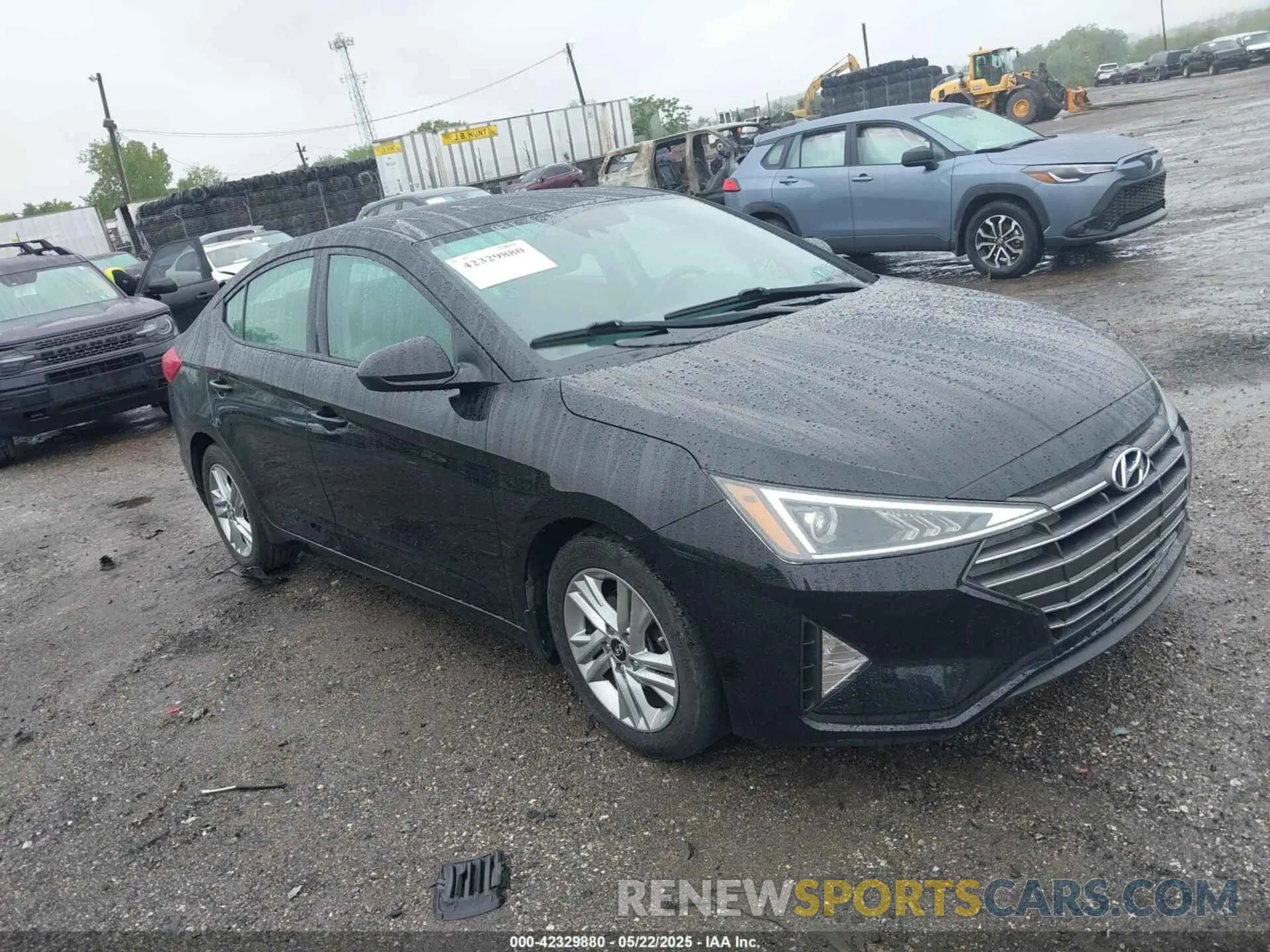 1 Photograph of a damaged car 5NPD84LFXLH592032 HYUNDAI ELANTRA 2020