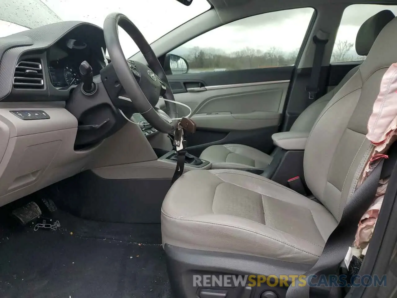 7 Фотография поврежденного автомобиля 5NPD84LFXLH616863 HYUNDAI ELANTRA 2020
