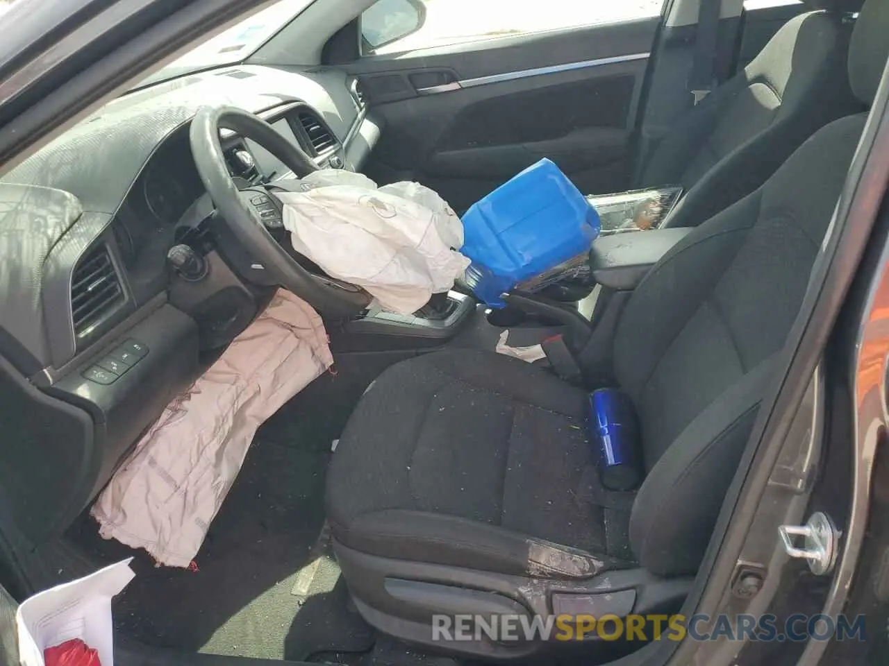 7 Photograph of a damaged car 5NPD84LFXLH621593 HYUNDAI ELANTRA 2020