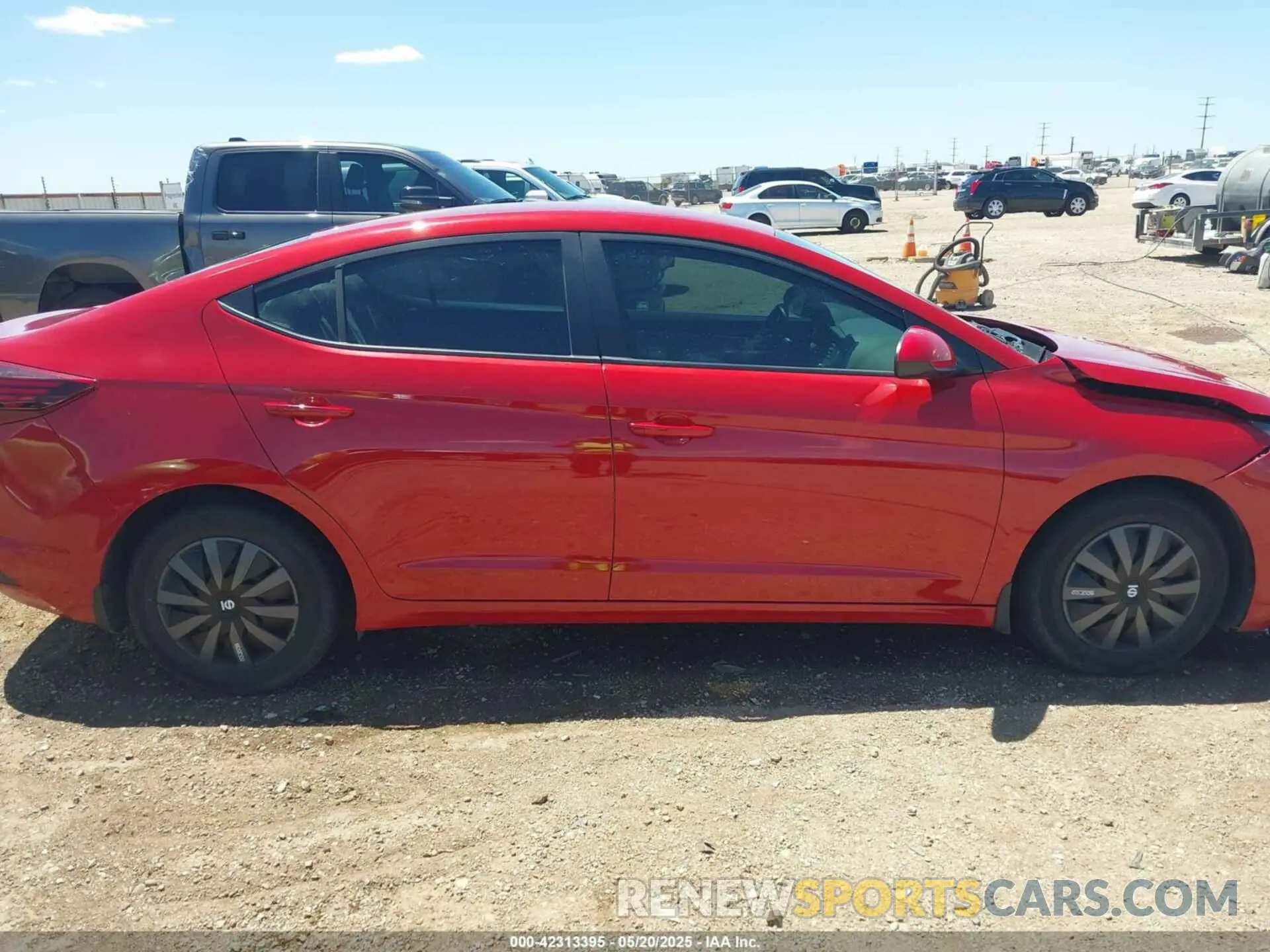 13 Фотография поврежденного автомобиля KMHD74LF0LU091896 HYUNDAI ELANTRA 2020