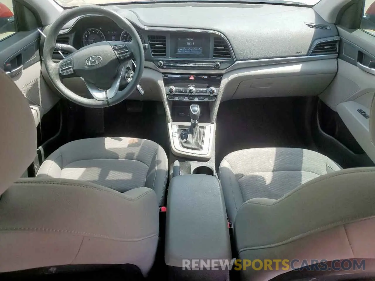 8 Фотография поврежденного автомобиля KMHD74LF0LU092000 HYUNDAI ELANTRA 2020