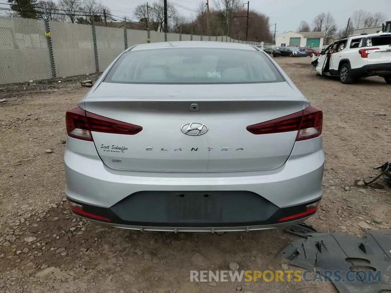 6 Фотография поврежденного автомобиля KMHD74LF1LU107264 HYUNDAI ELANTRA 2020