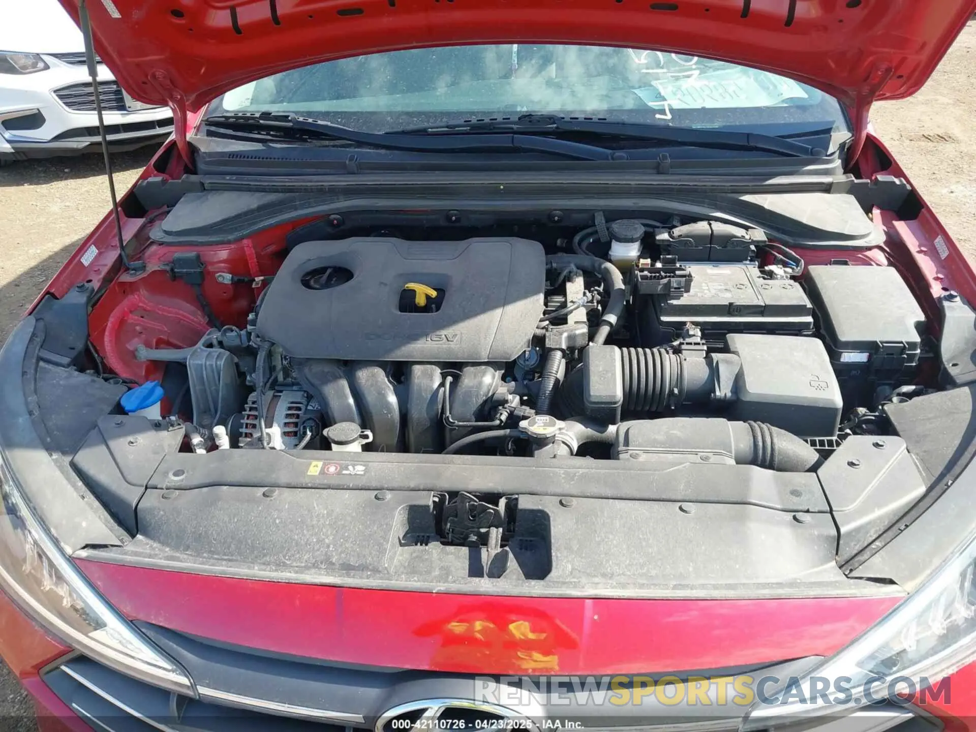 10 Фотография поврежденного автомобиля KMHD74LF3LU074395 HYUNDAI ELANTRA 2020