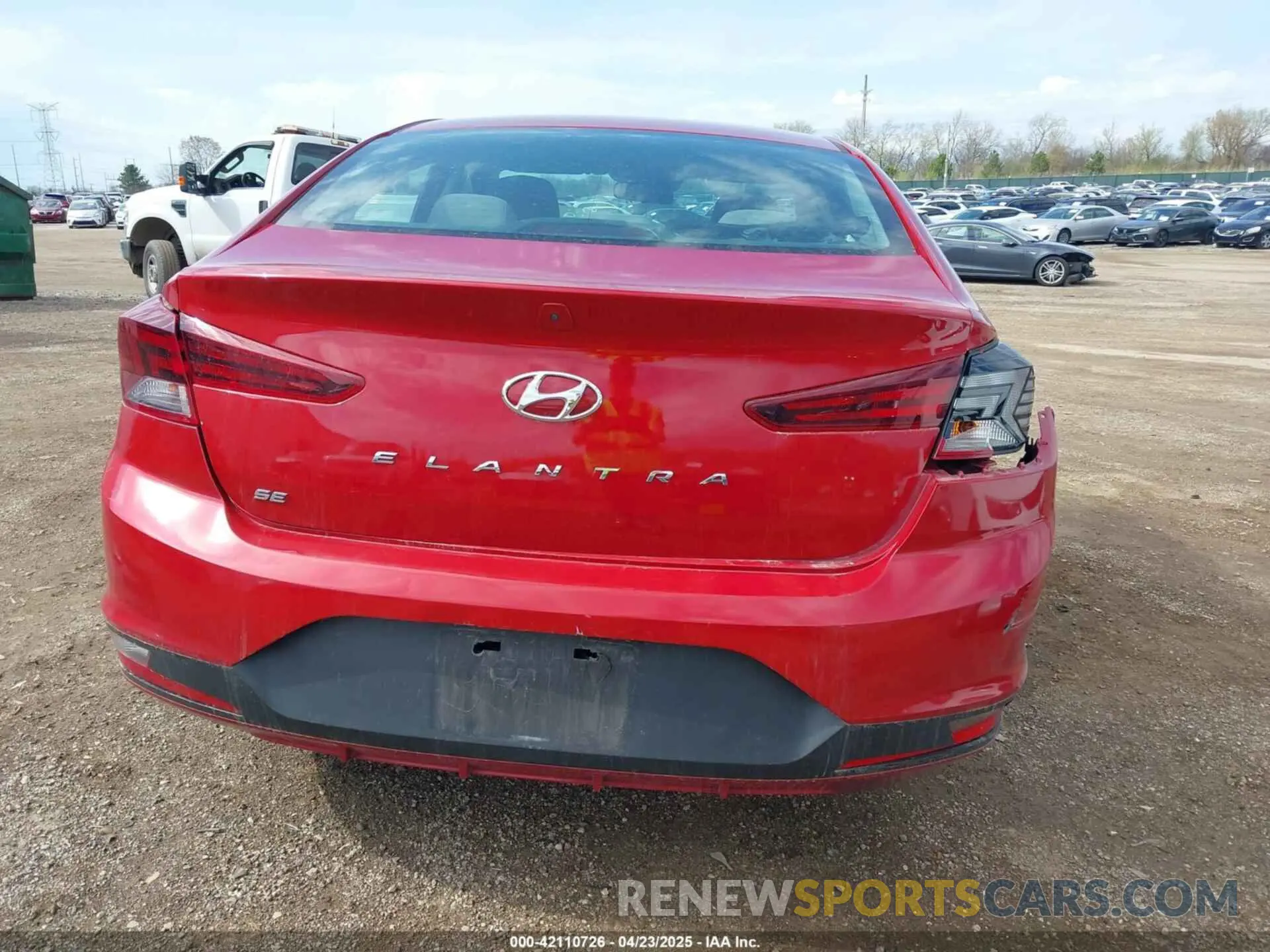 16 Фотография поврежденного автомобиля KMHD74LF3LU074395 HYUNDAI ELANTRA 2020