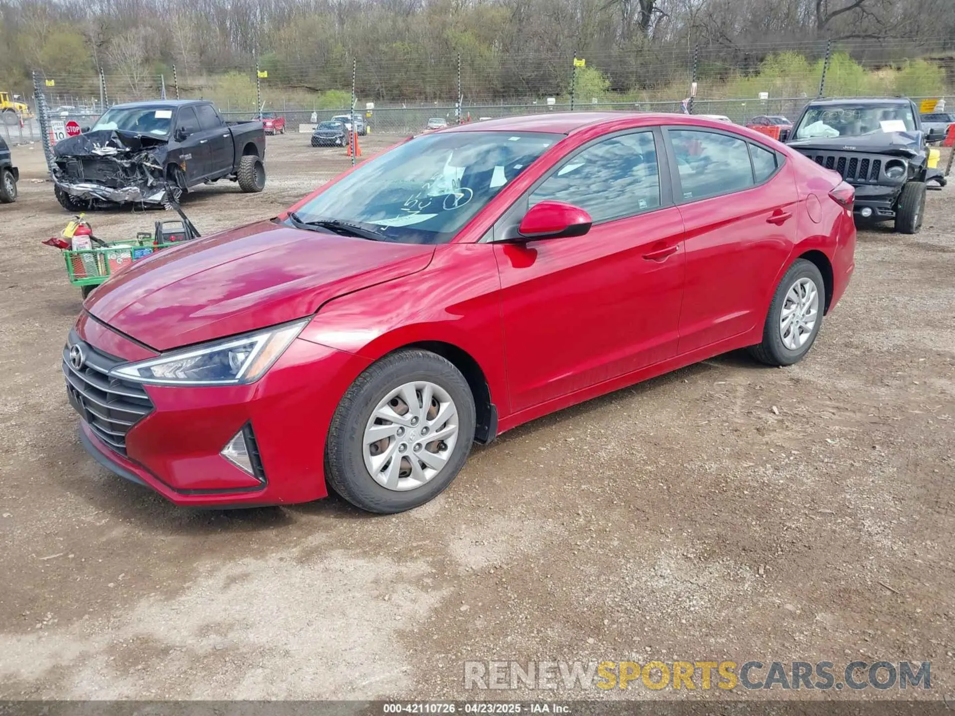 2 Фотография поврежденного автомобиля KMHD74LF3LU074395 HYUNDAI ELANTRA 2020