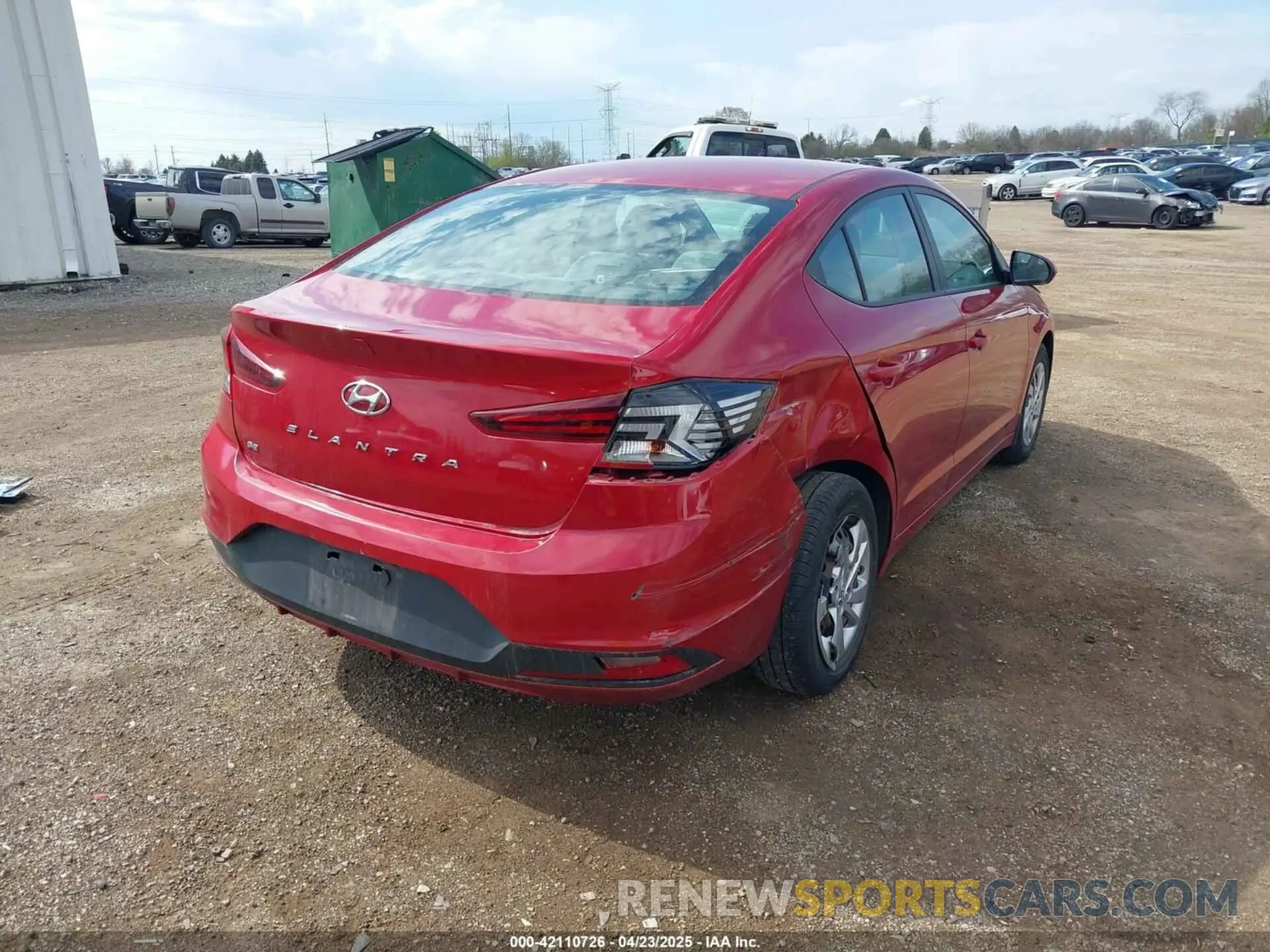 4 Фотография поврежденного автомобиля KMHD74LF3LU074395 HYUNDAI ELANTRA 2020