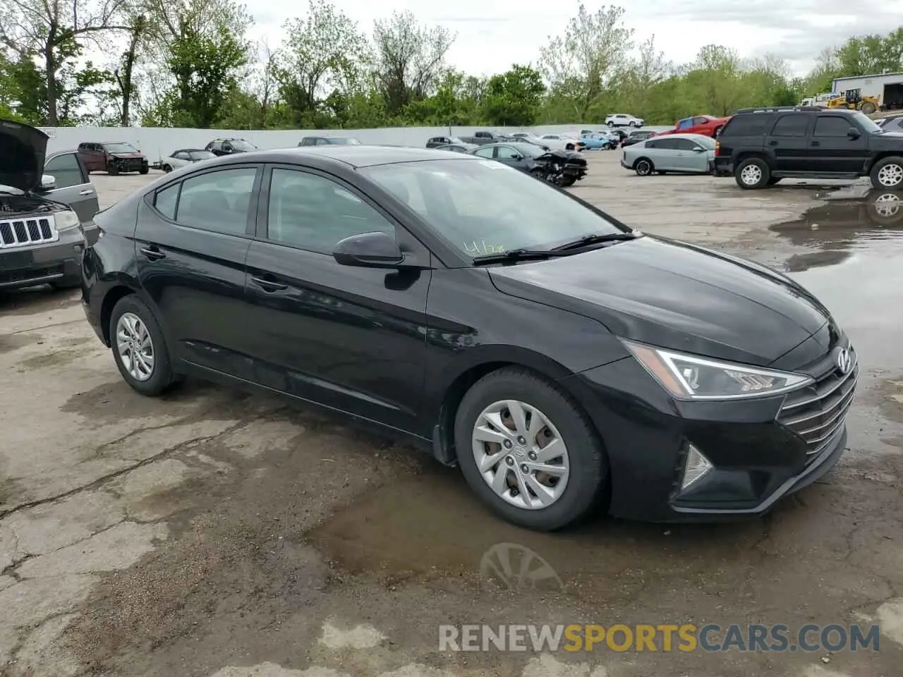 4 Фотография поврежденного автомобиля KMHD74LF3LU897117 HYUNDAI ELANTRA 2020