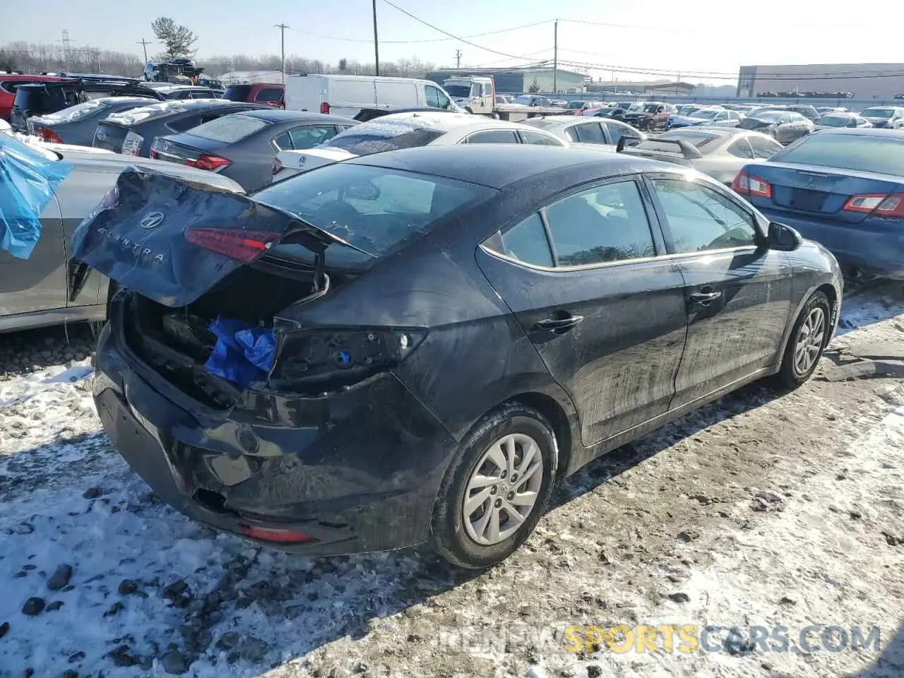 3 Фотография поврежденного автомобиля KMHD74LF3LU919780 HYUNDAI ELANTRA 2020