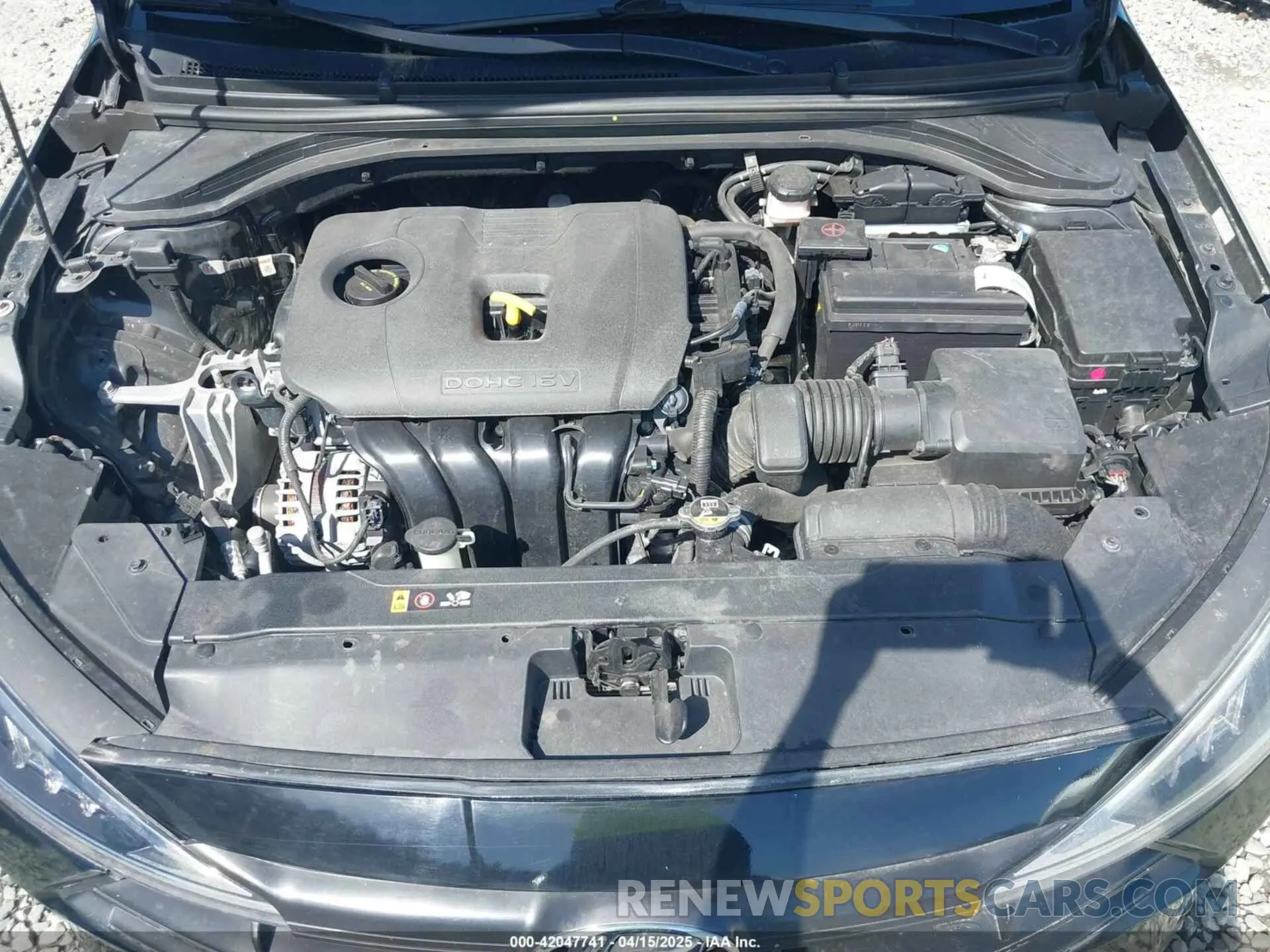 10 Photograph of a damaged car KMHD74LF3LU975671 HYUNDAI ELANTRA 2020