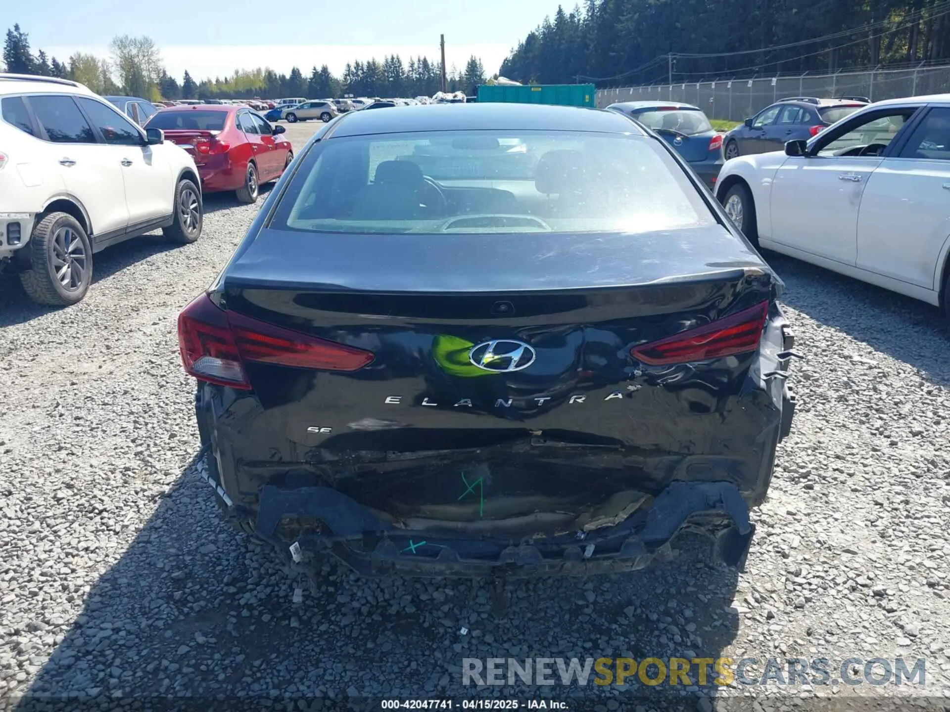 17 Photograph of a damaged car KMHD74LF3LU975671 HYUNDAI ELANTRA 2020