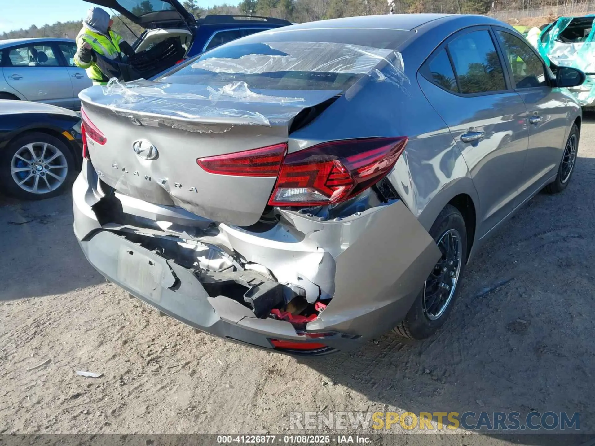 6 Photograph of a damaged car KMHD74LF4LU092744 HYUNDAI ELANTRA 2020