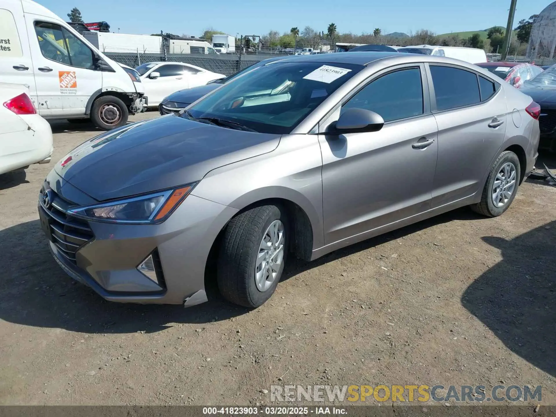 2 Фотография поврежденного автомобиля KMHD74LF4LU905869 HYUNDAI ELANTRA 2020