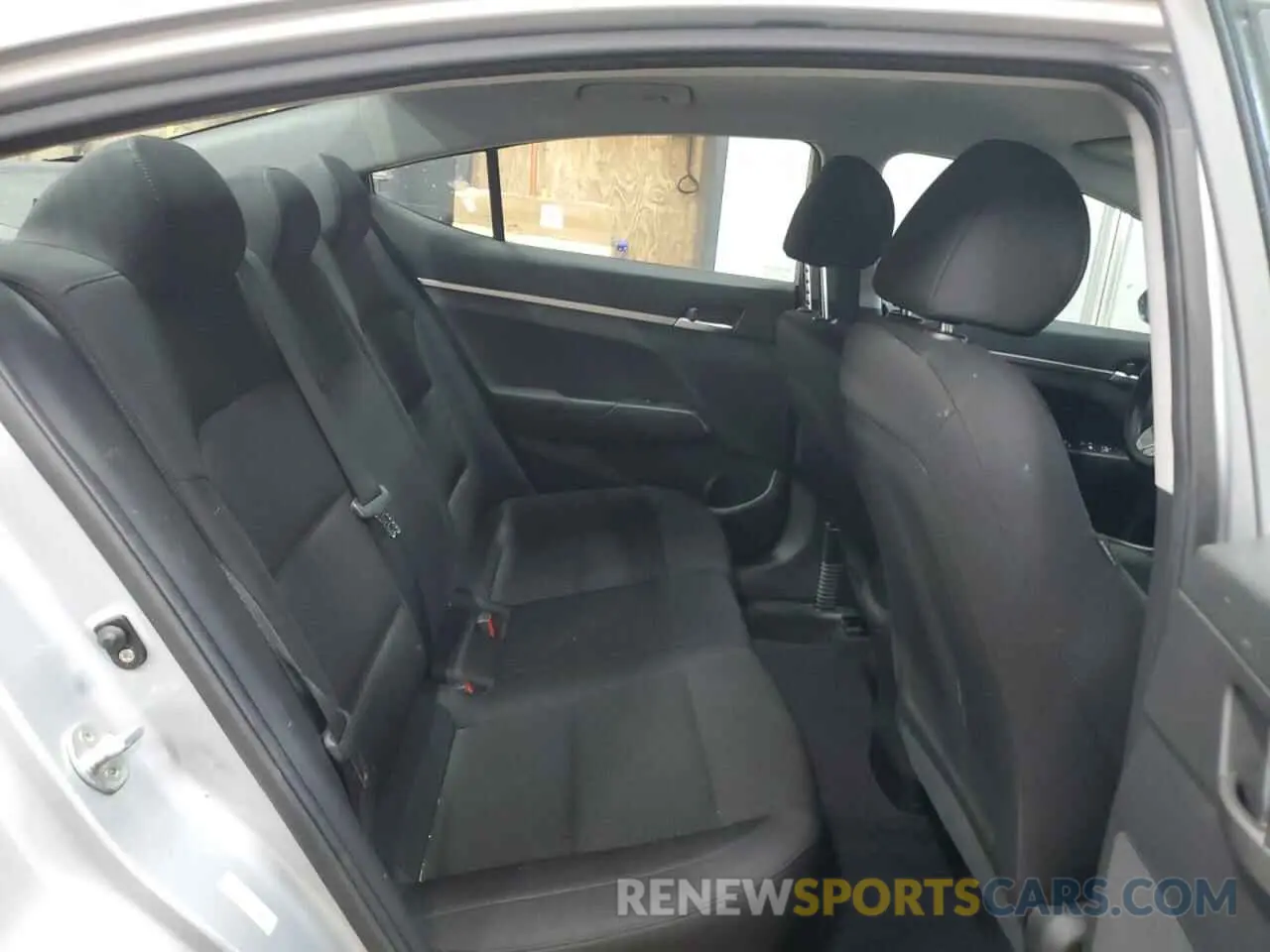 10 Photograph of a damaged car KMHD74LF5LU950741 HYUNDAI ELANTRA 2020