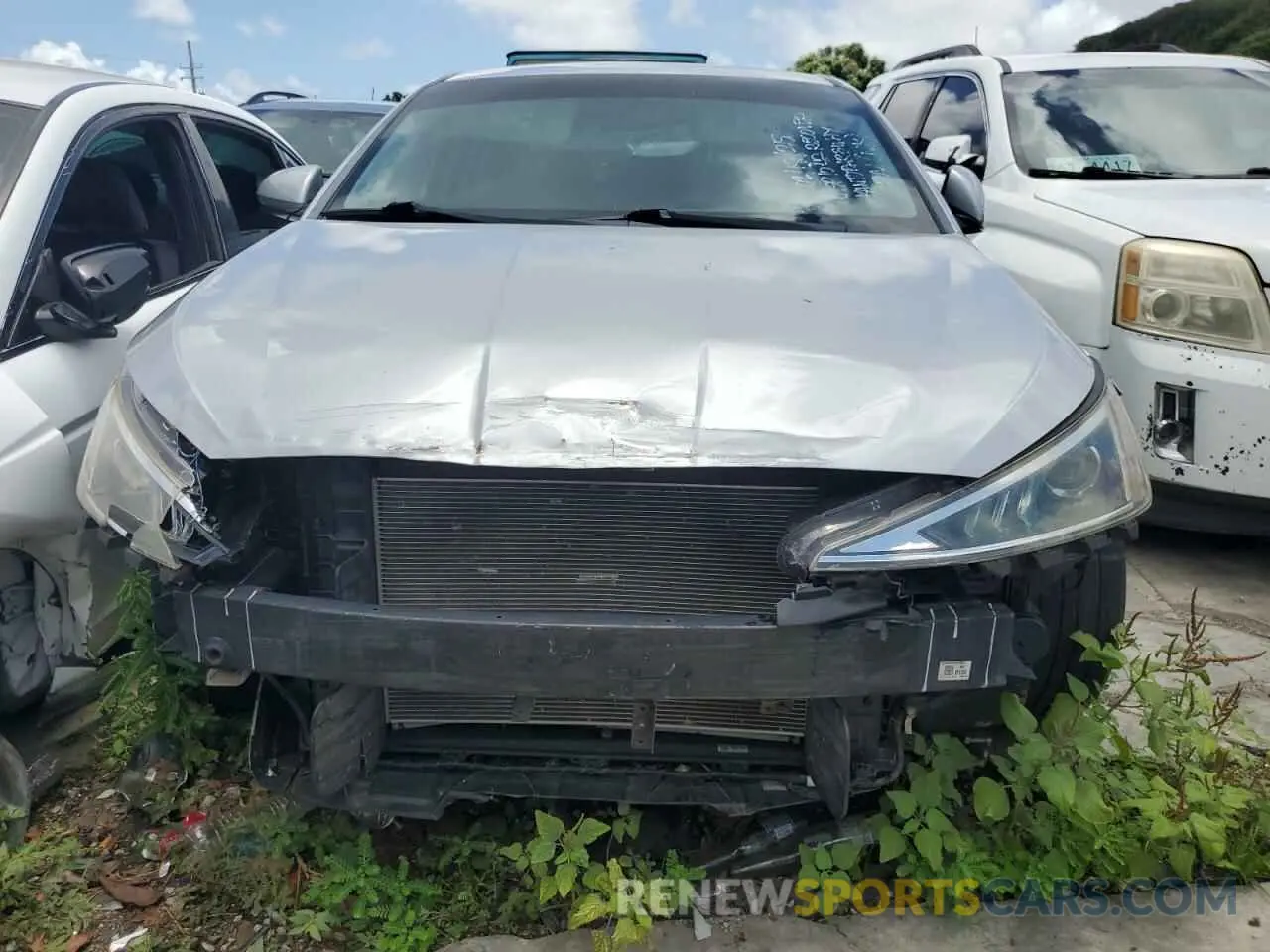 5 Photograph of a damaged car KMHD74LF6LU025000 HYUNDAI ELANTRA 2020