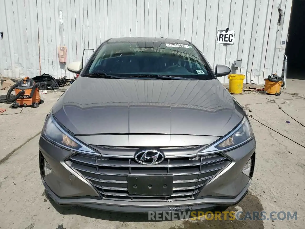 5 Photograph of a damaged car KMHD74LF6LU943894 HYUNDAI ELANTRA 2020