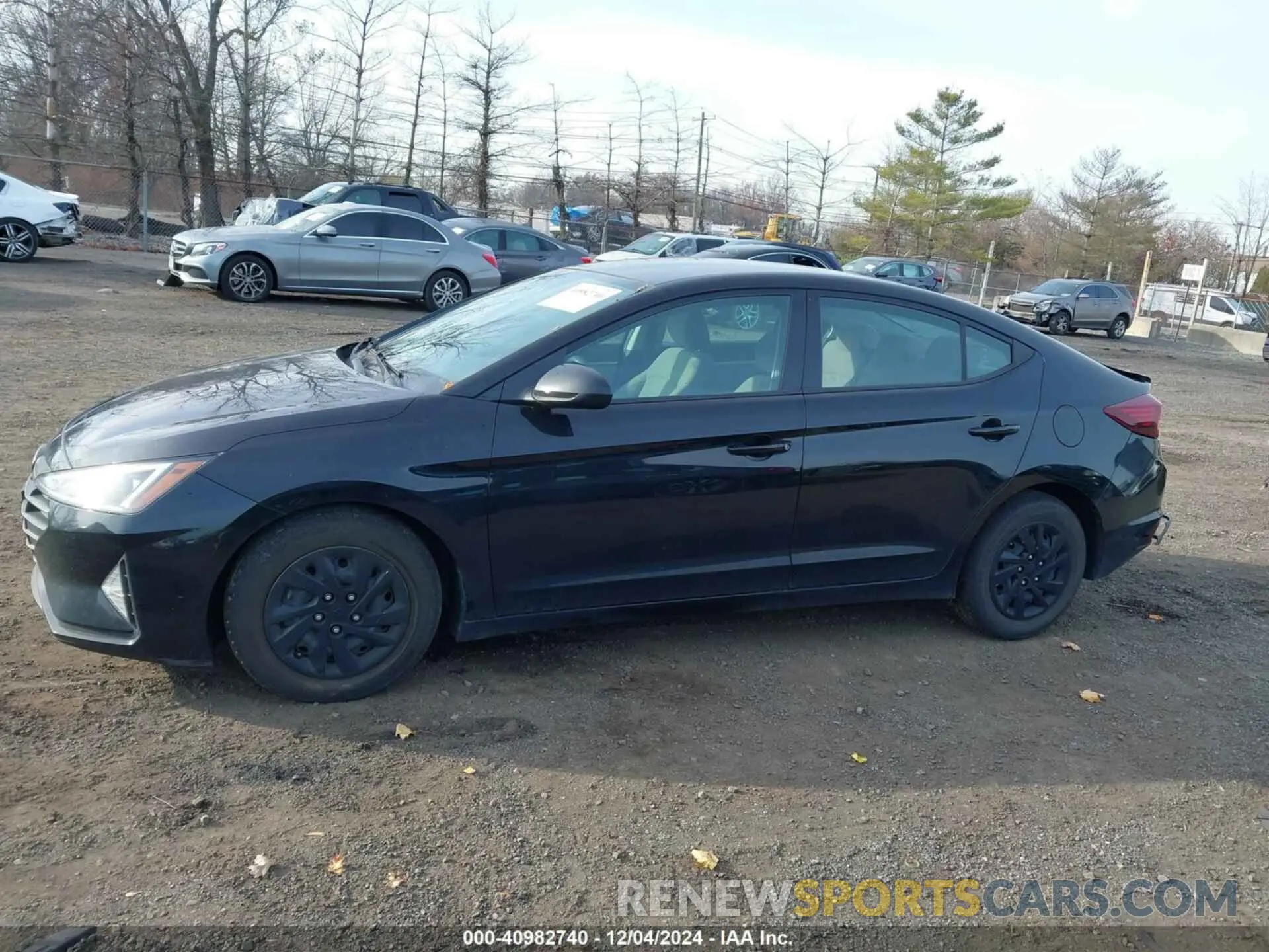 14 Фотография поврежденного автомобиля KMHD74LF6LU997924 HYUNDAI ELANTRA 2020