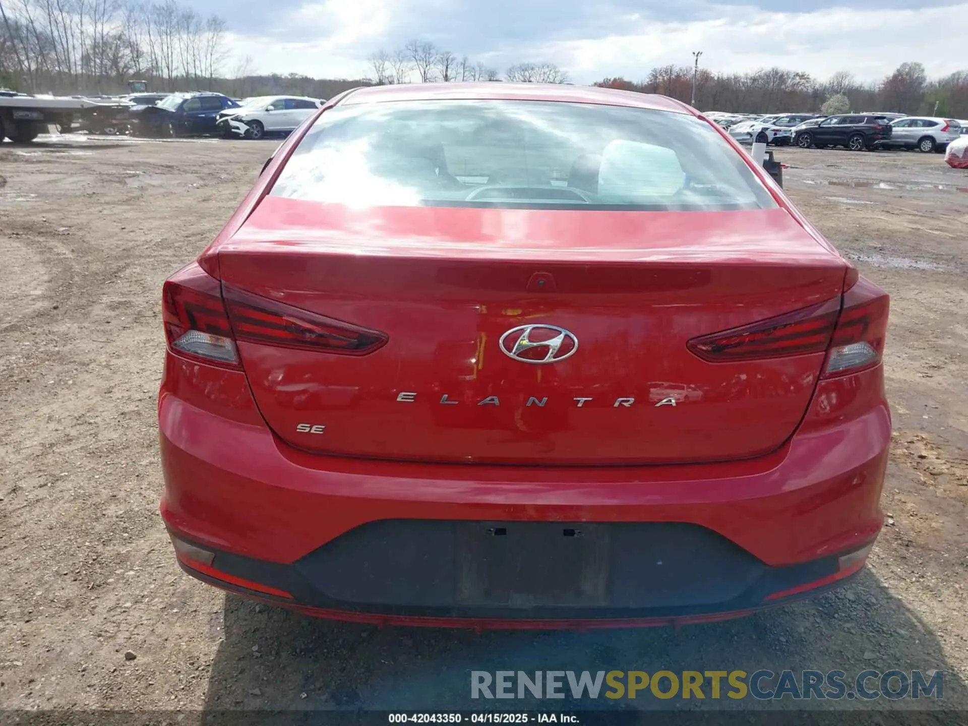 16 Photograph of a damaged car KMHD74LF7LU082841 HYUNDAI ELANTRA 2020
