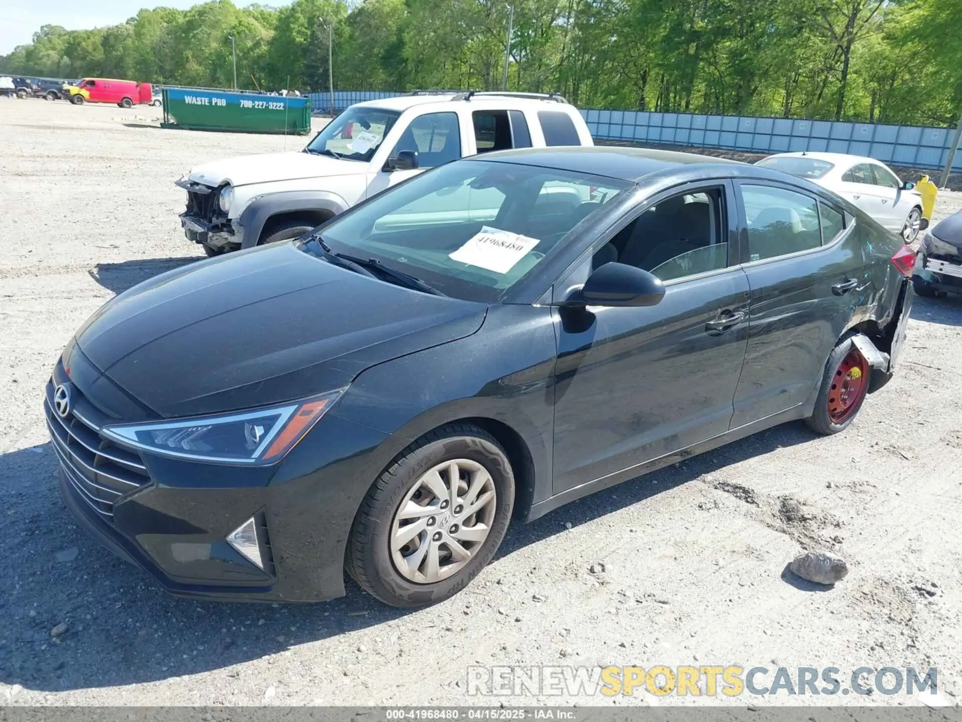 2 Фотография поврежденного автомобиля KMHD74LF7LU994272 HYUNDAI ELANTRA 2020