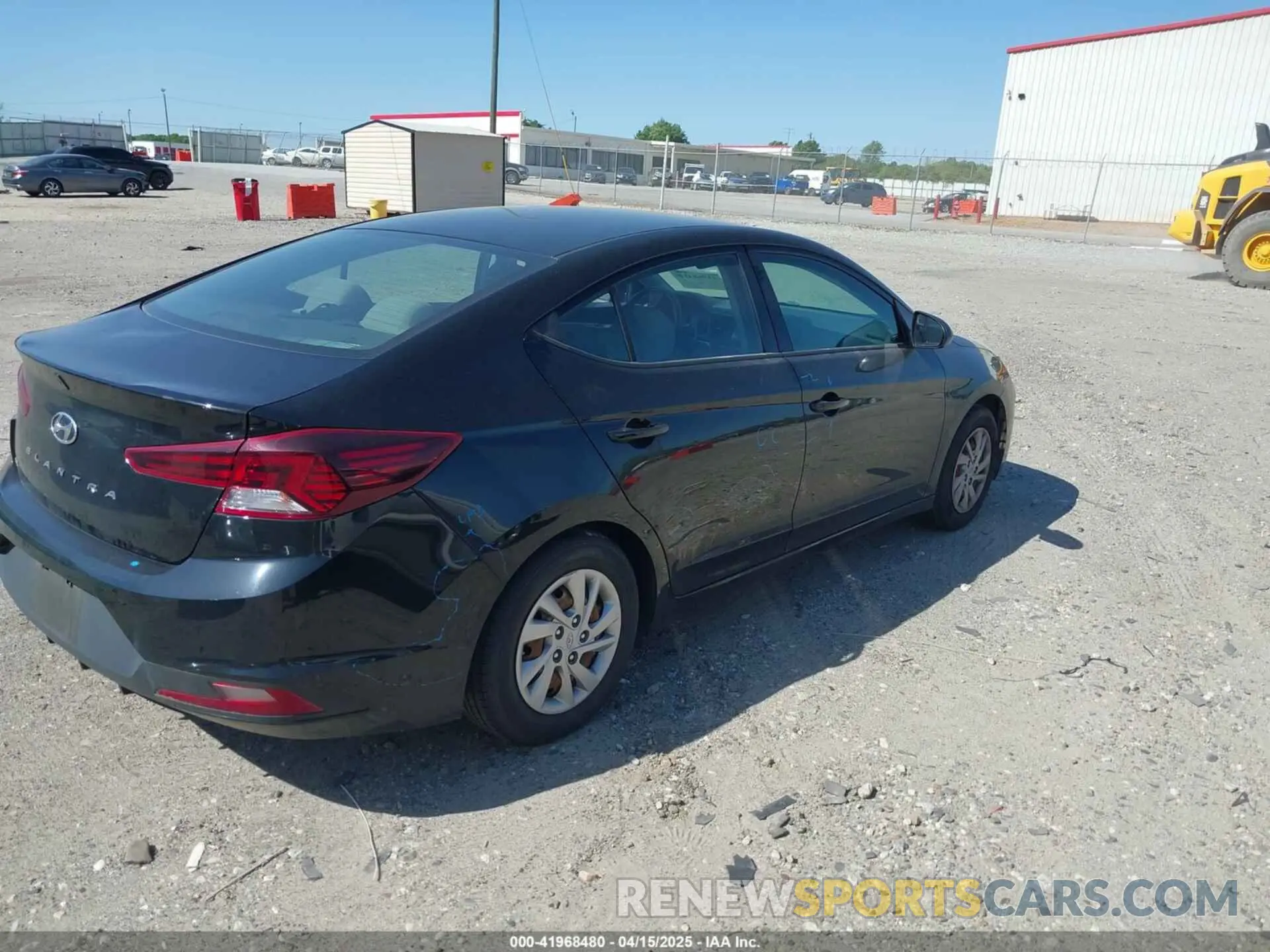 4 Фотография поврежденного автомобиля KMHD74LF7LU994272 HYUNDAI ELANTRA 2020