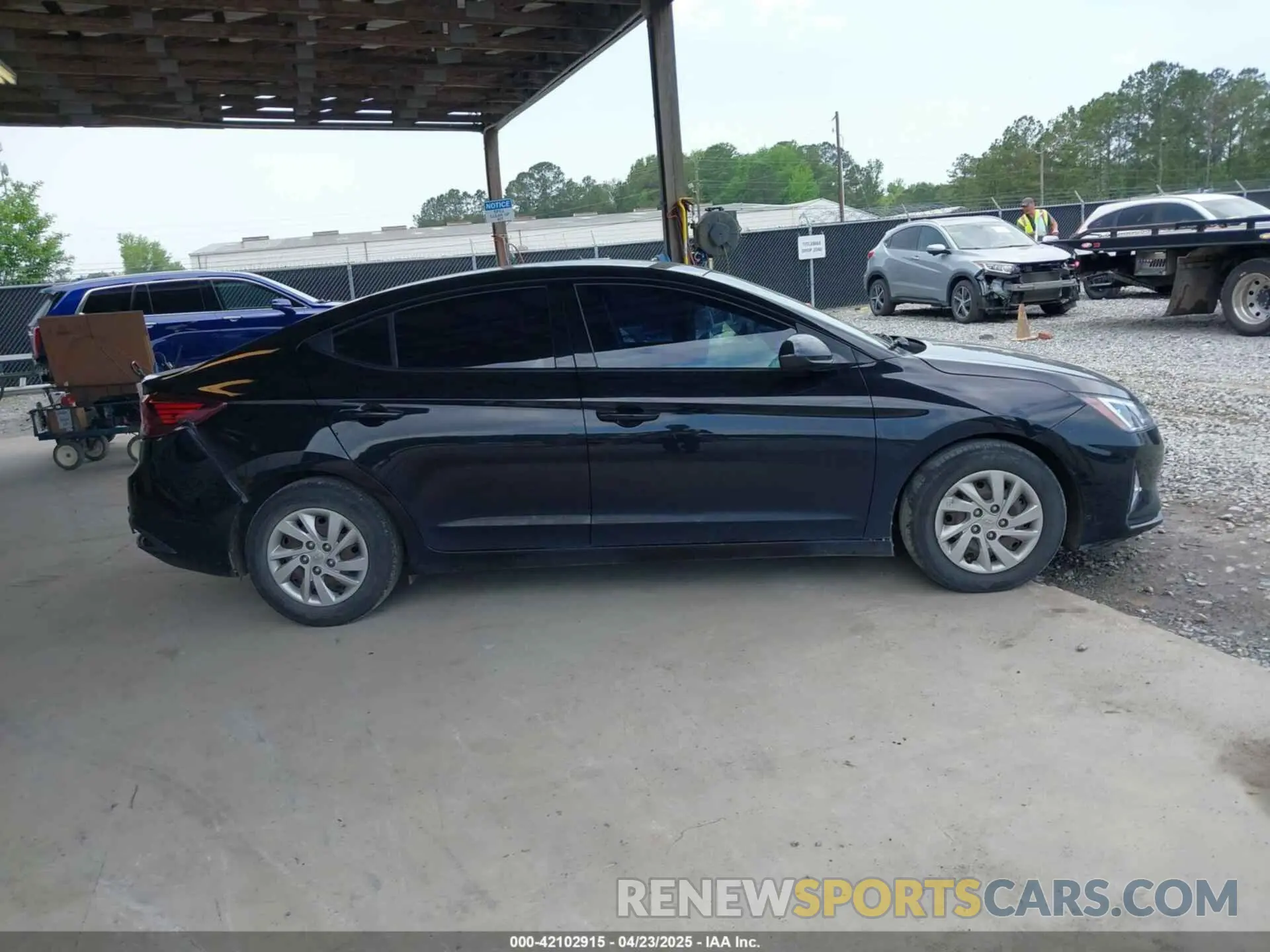 13 Photograph of a damaged car KMHD74LF8LU914672 HYUNDAI ELANTRA 2020