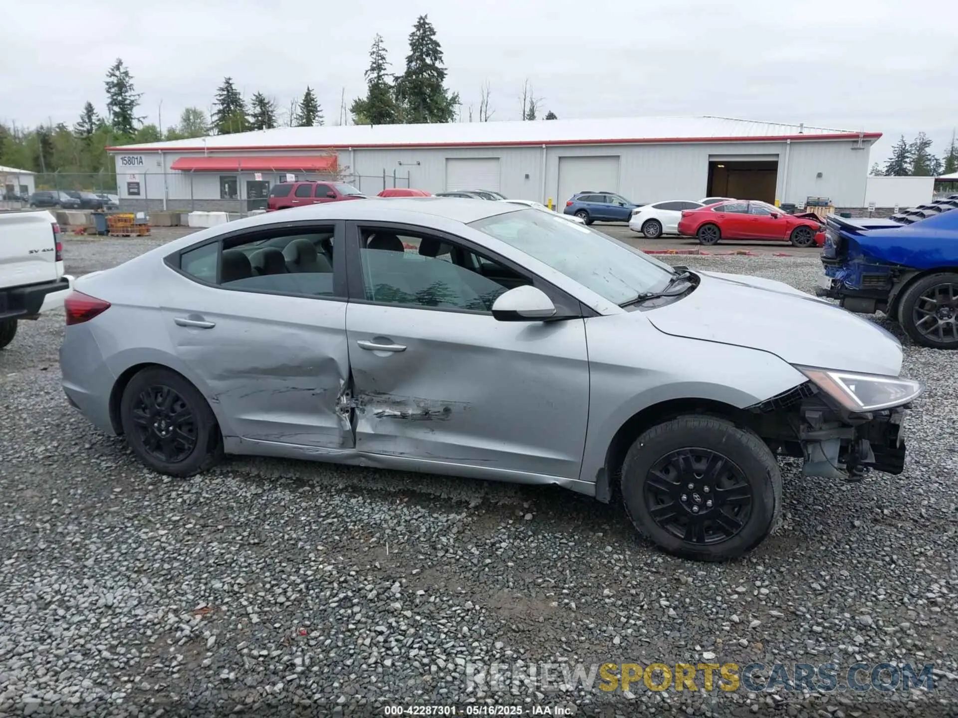 12 Photograph of a damaged car KMHD74LFXLU027803 HYUNDAI ELANTRA 2020