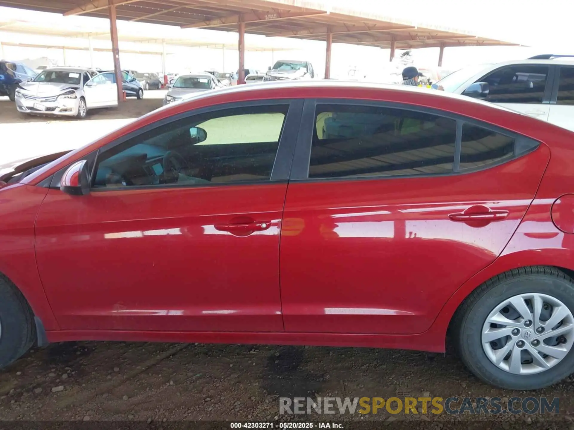 14 Фотография поврежденного автомобиля KMHD74LFXLU106260 HYUNDAI ELANTRA 2020