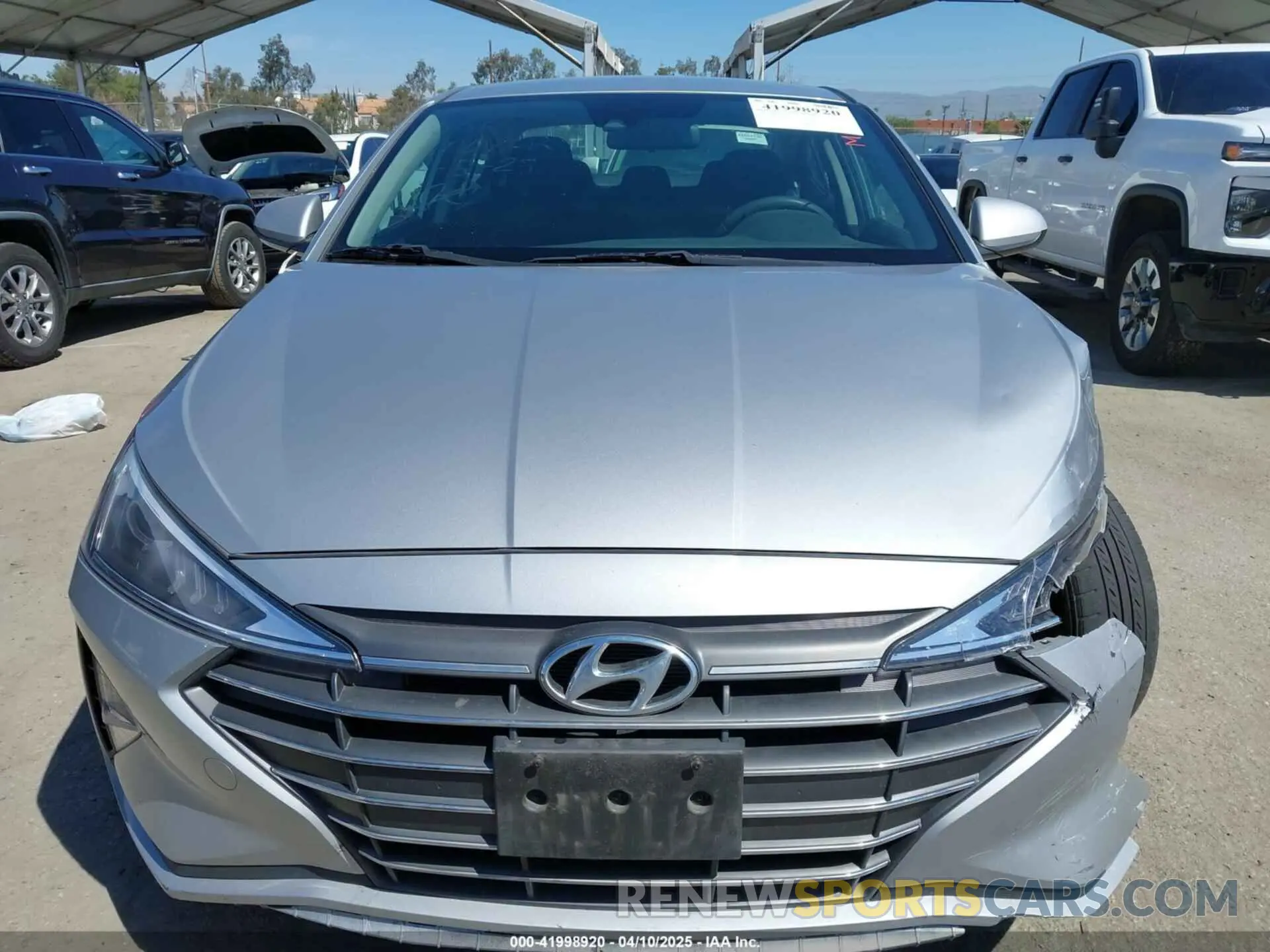 11 Фотография поврежденного автомобиля KMHD74LFXLU929559 HYUNDAI ELANTRA 2020