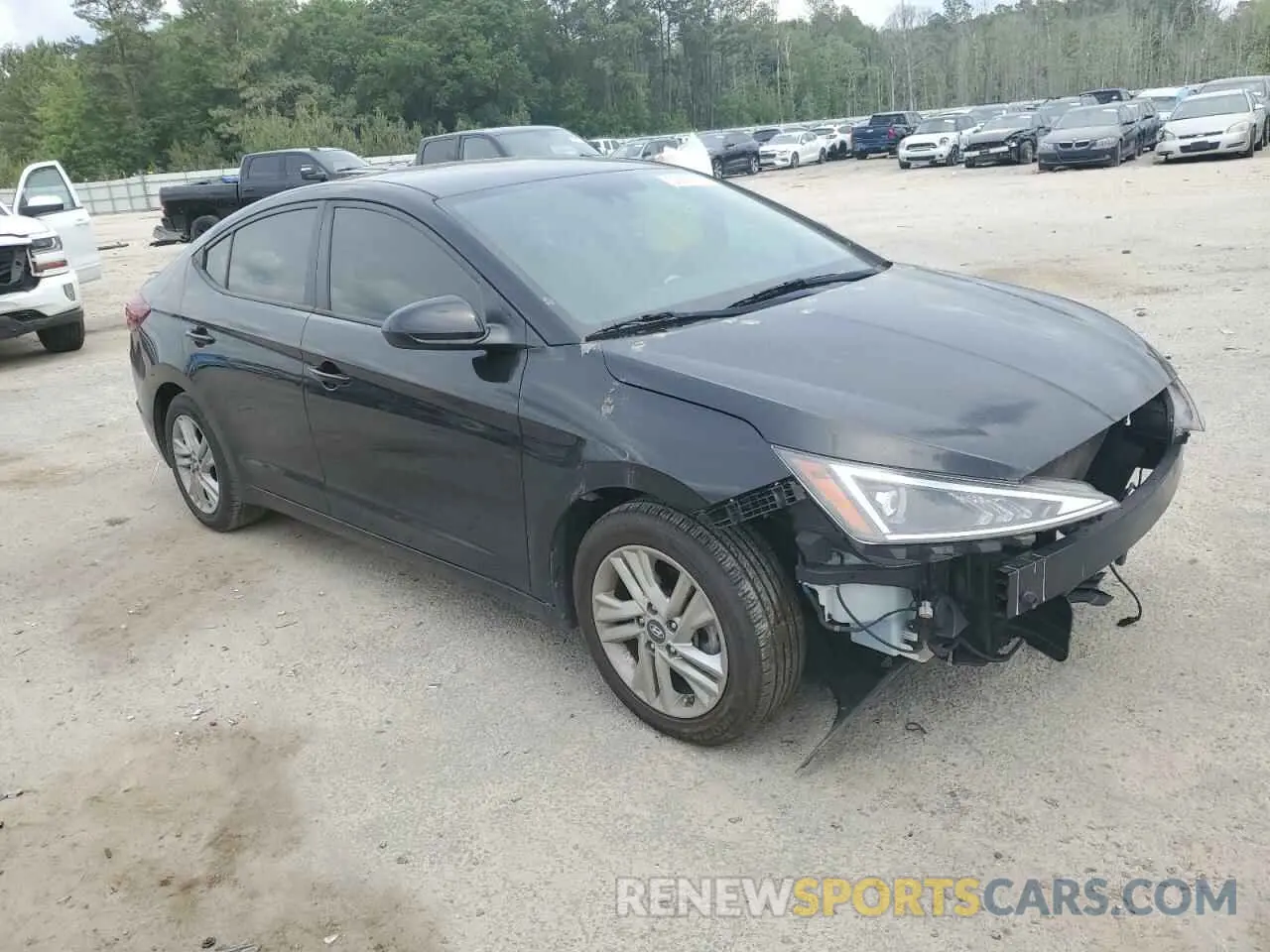 4 Фотография поврежденного автомобиля KMHD84LF0LU013227 HYUNDAI ELANTRA 2020