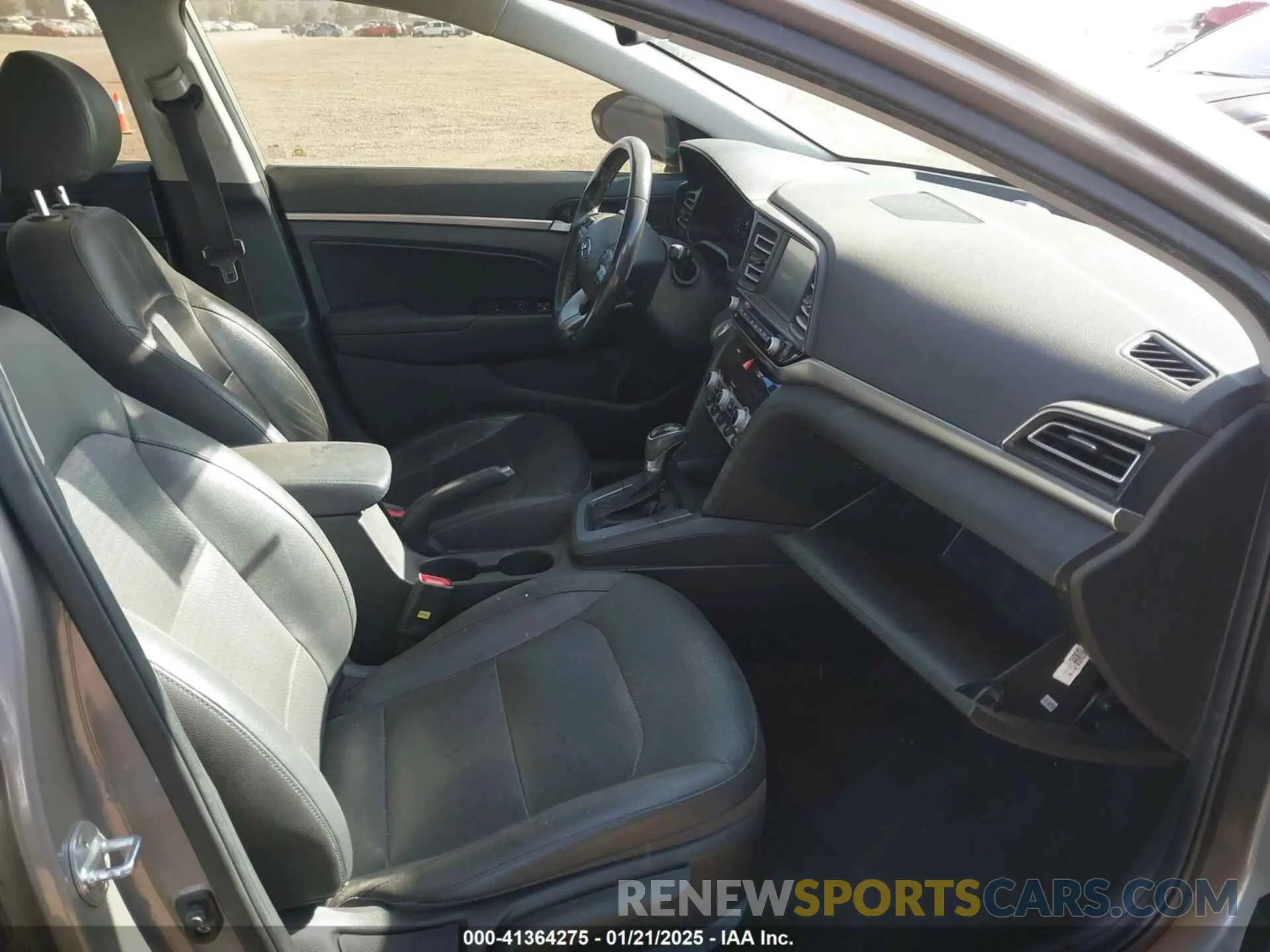 5 Фотография поврежденного автомобиля KMHD84LF2LU014671 HYUNDAI ELANTRA 2020